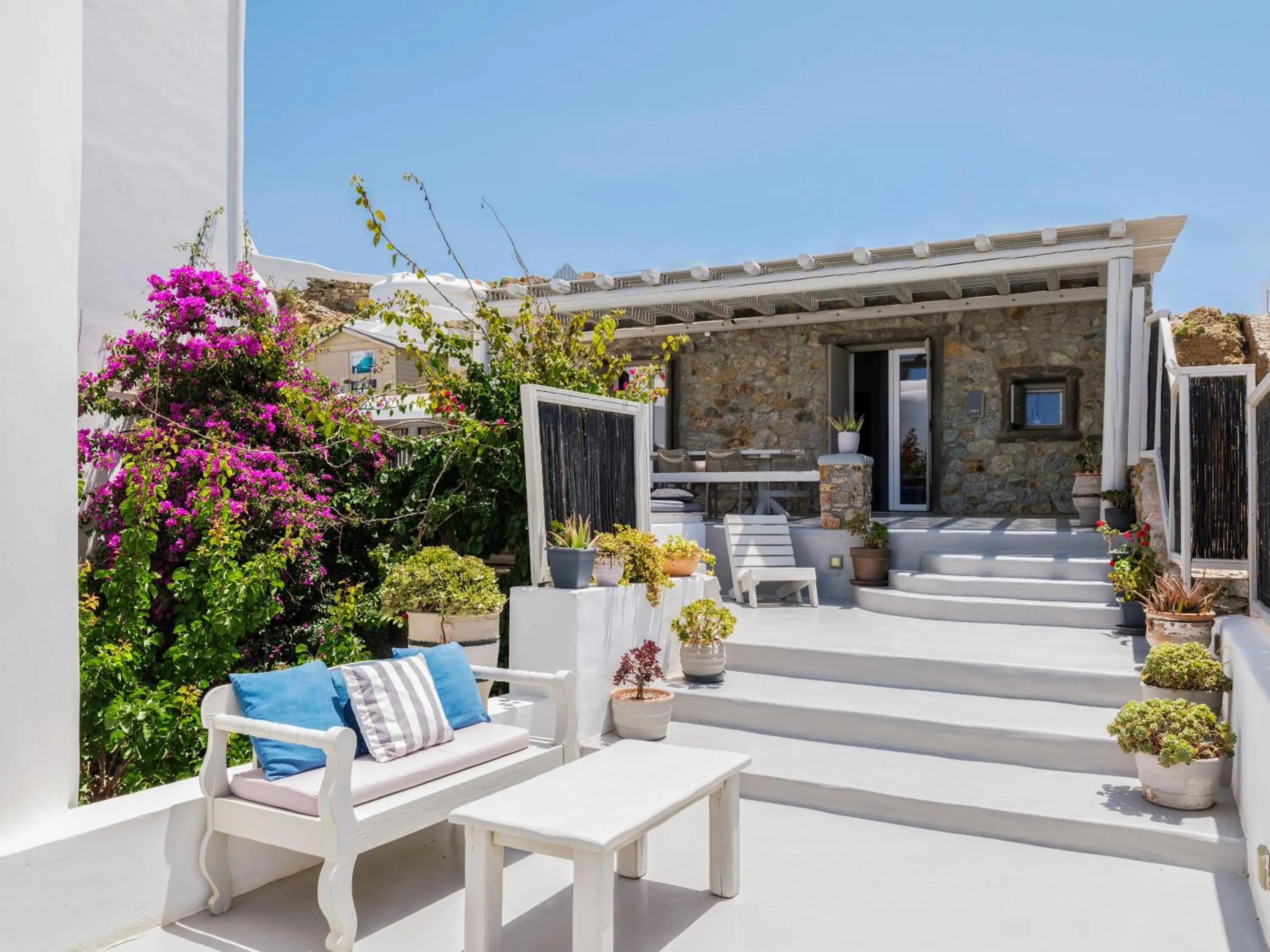 Property building in Mykonos Residence Villas & Suites Merchia beach