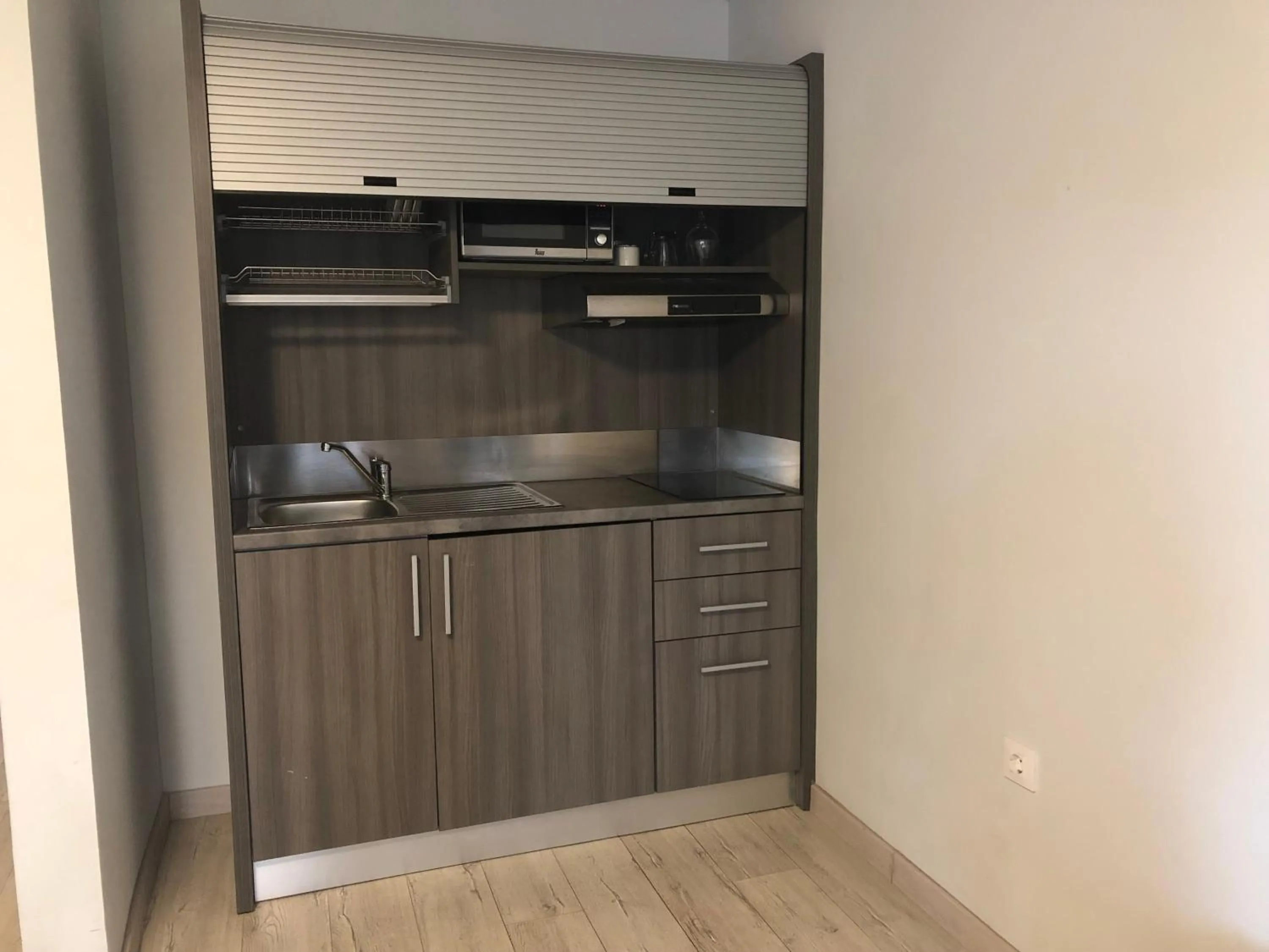 Kitchen or kitchenette in Hotel Restaurante El Montico