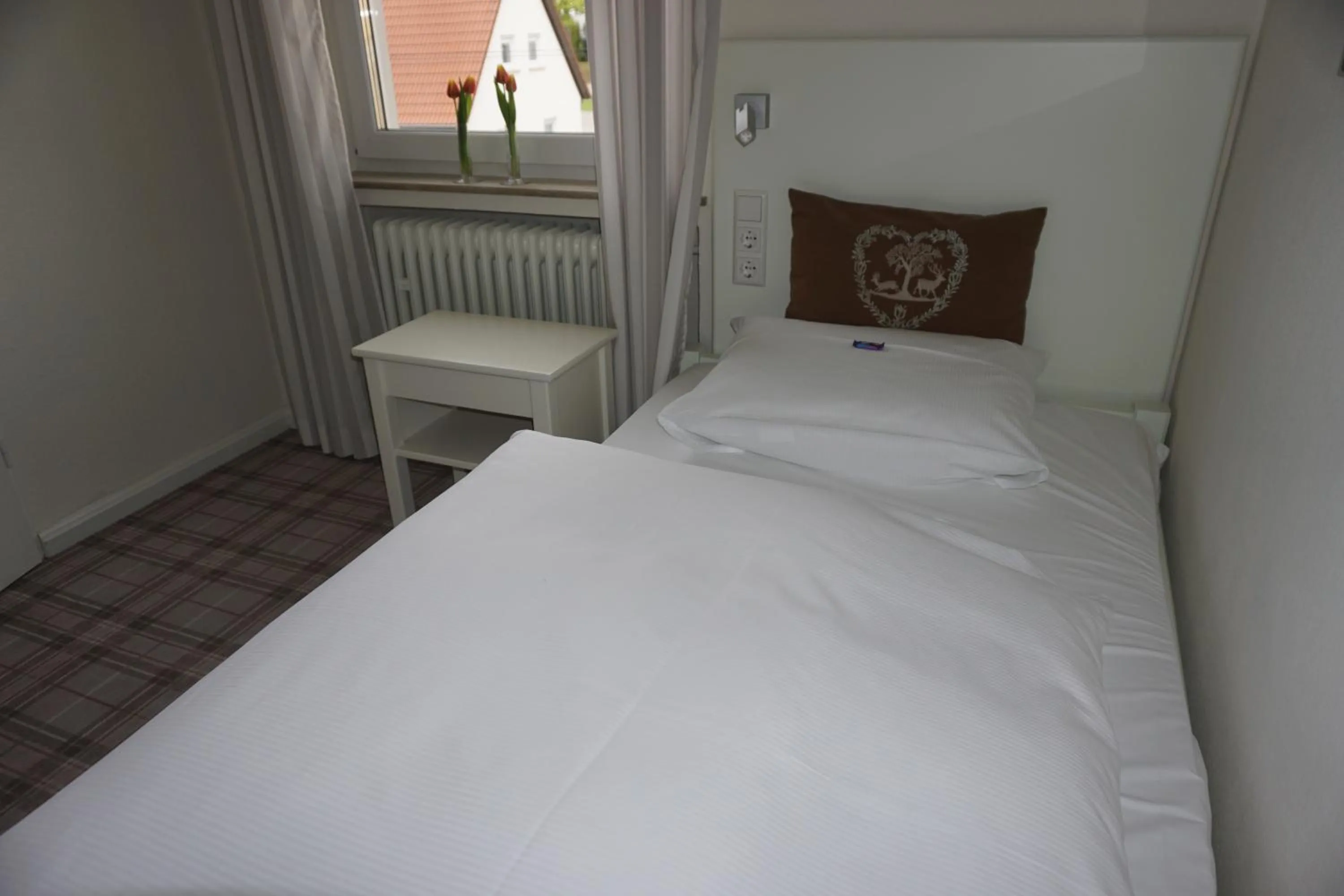 Photo of the whole room, Bed in Landgasthof Läuterhäusle