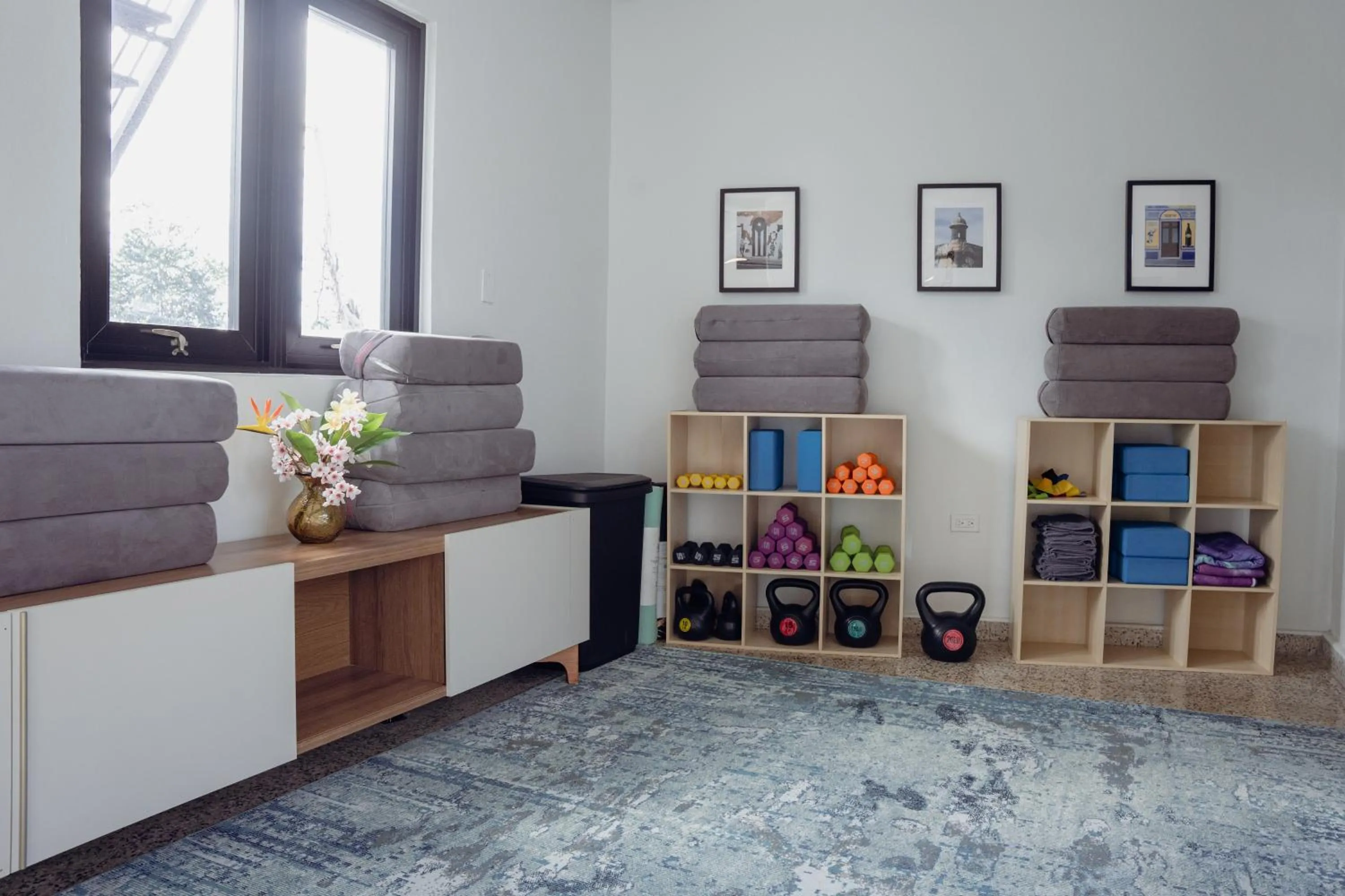 Fitness centre/facilities in The Looking Glass Hotel