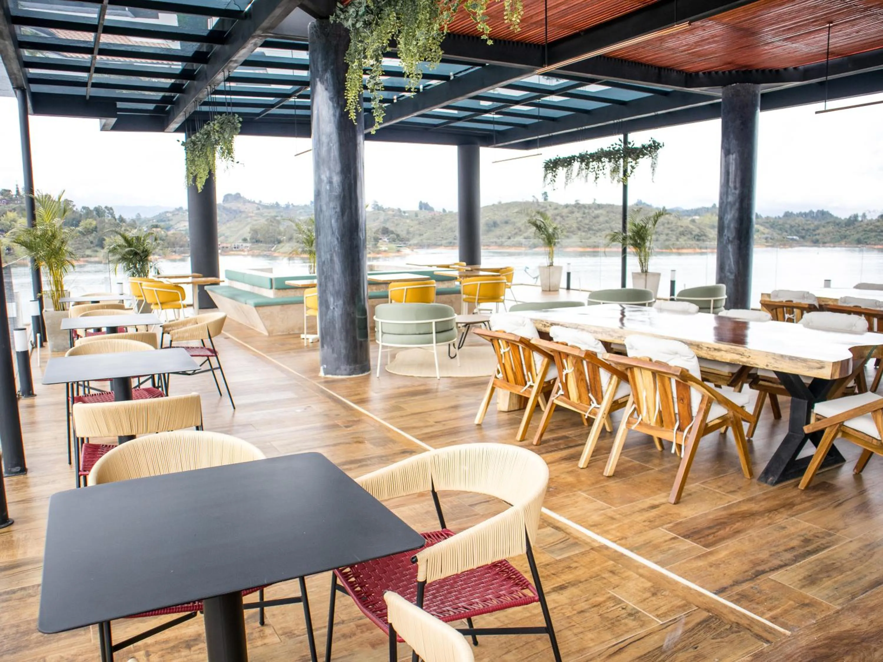 Restaurant/places to eat in Vivanti Resort