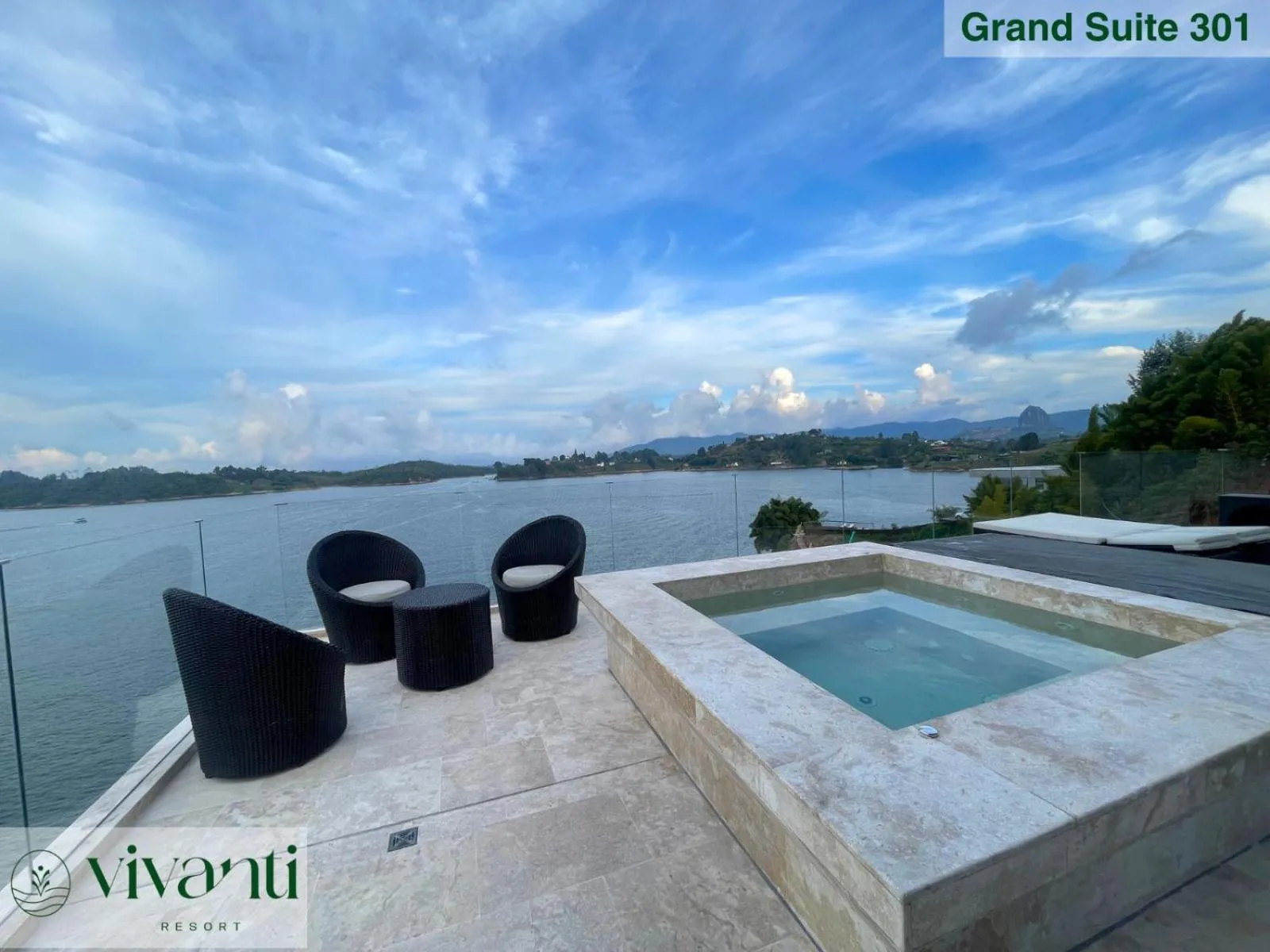 Hot Tub in Vivanti Resort