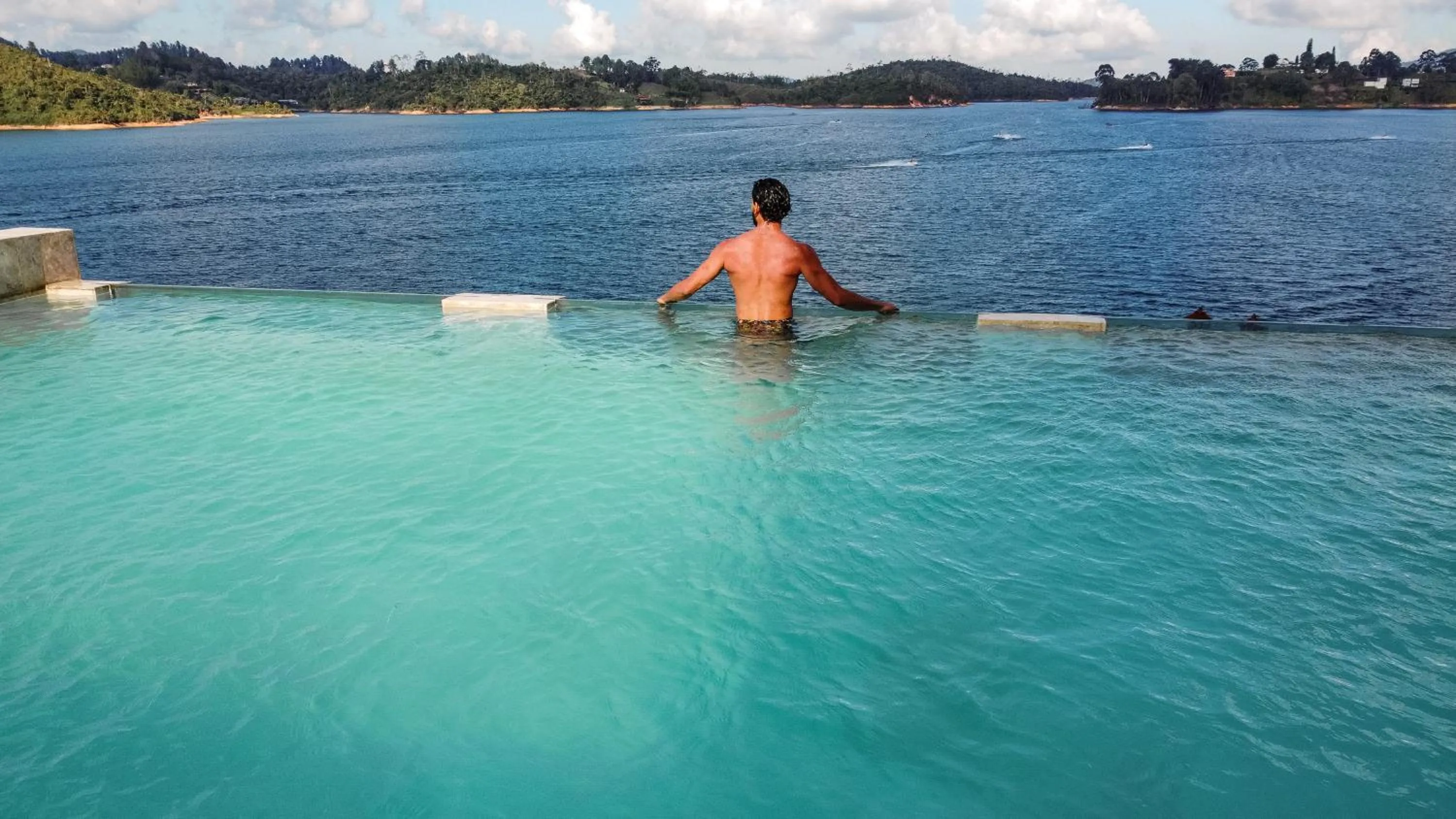 Pool view in Vivanti Resort