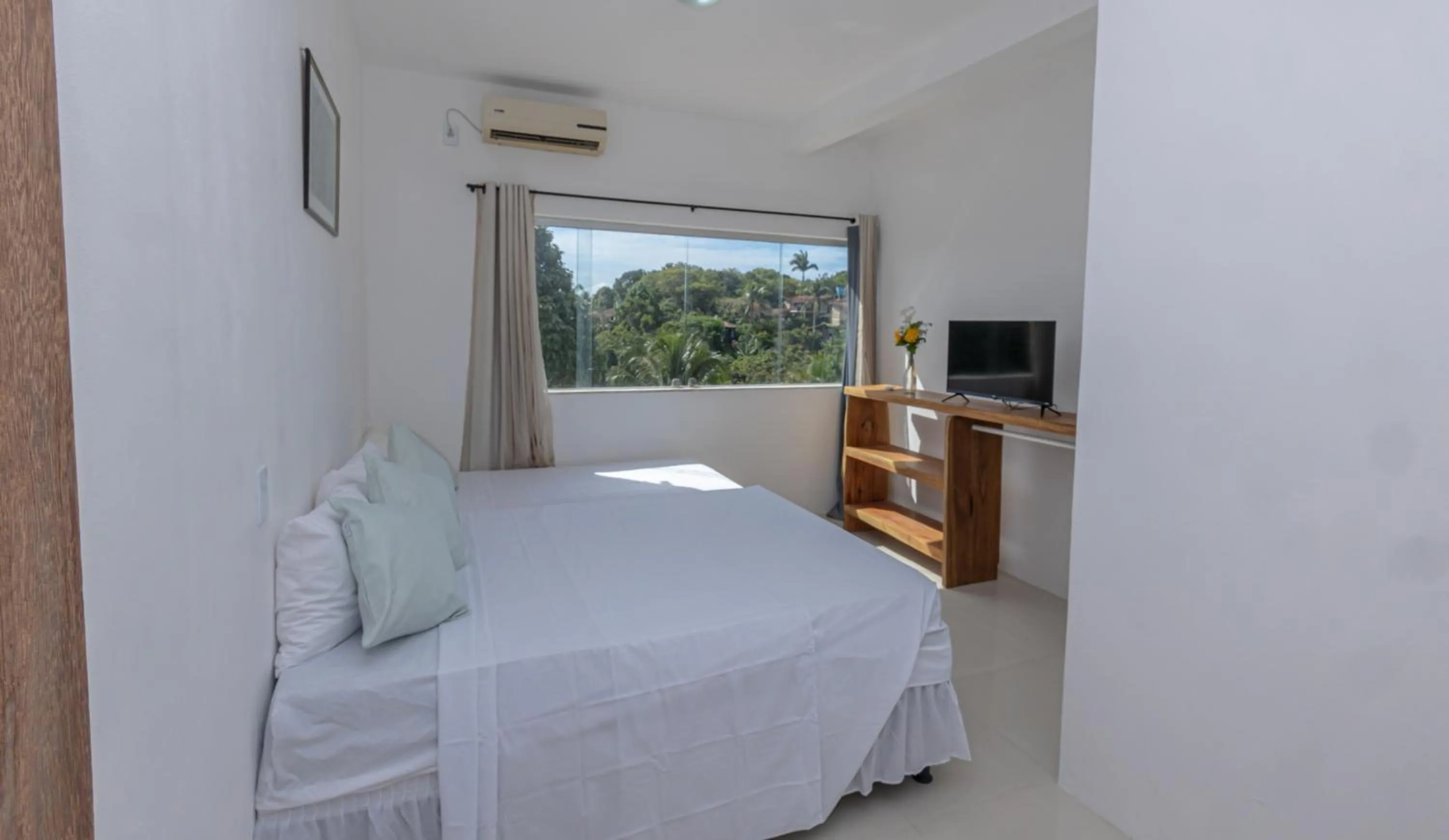 Photo of the whole room, Bed in Pousada Recanto dos Pássaros - Arraial d'Ajuda