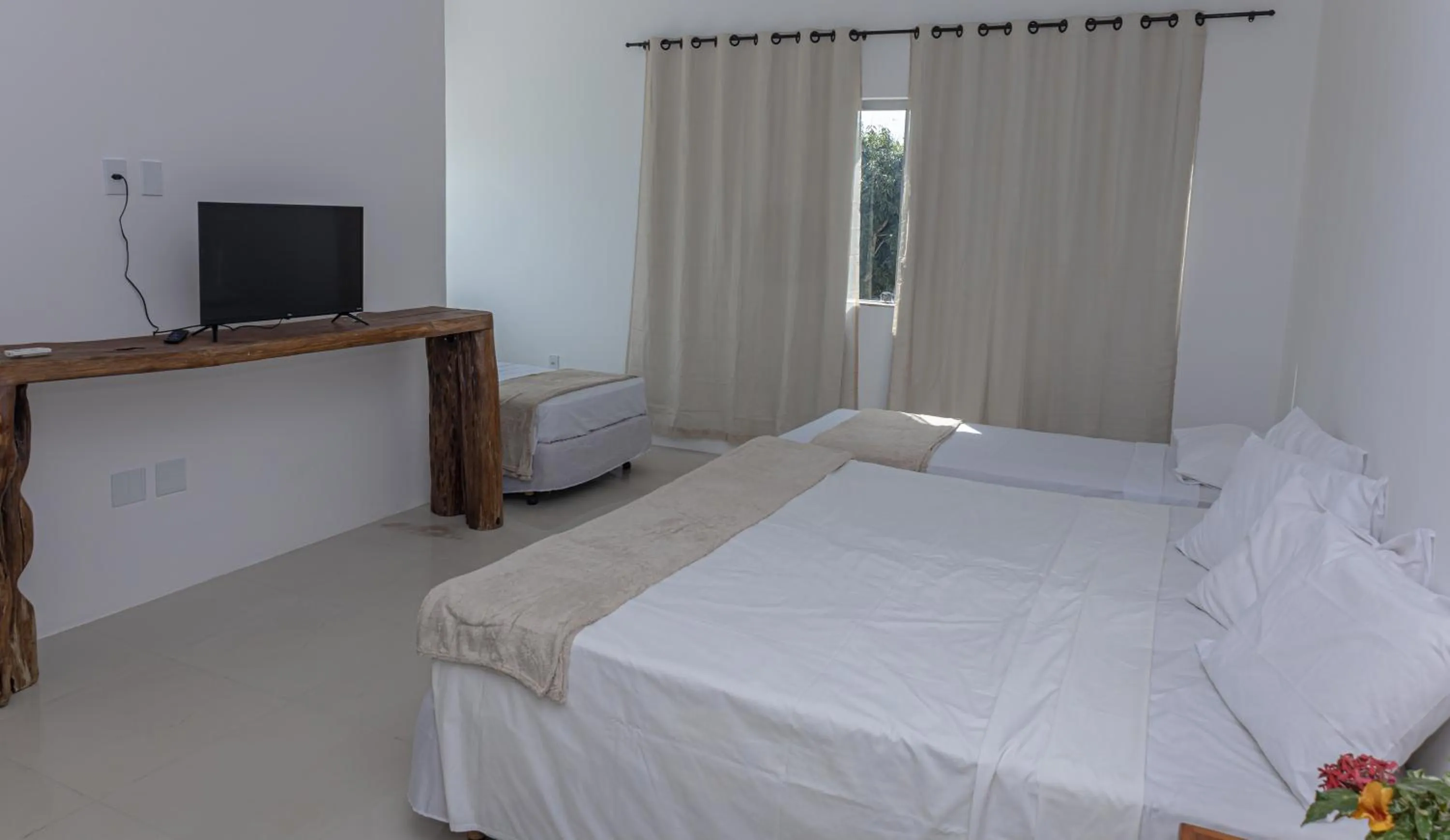 Photo of the whole room, Bed in Pousada Recanto dos Pássaros - Arraial d'Ajuda