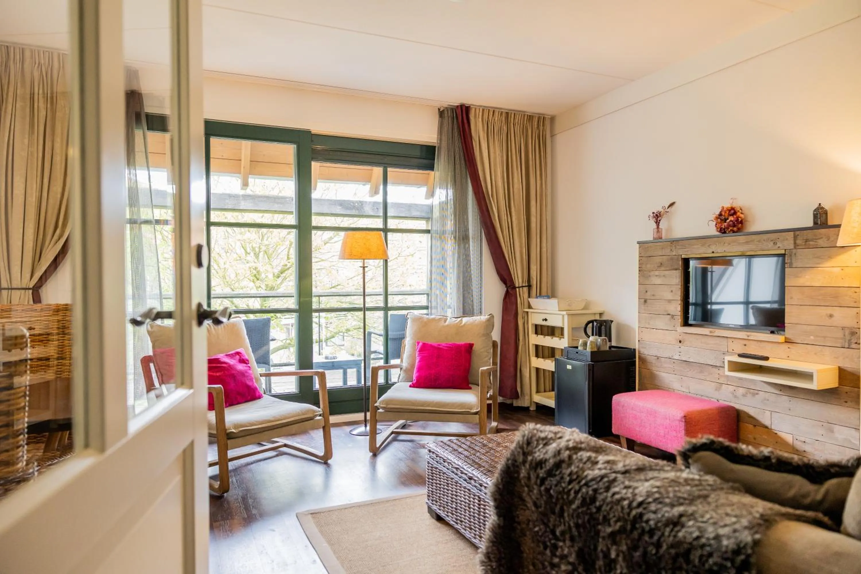 Living room in Hotel De Walvisvaarder