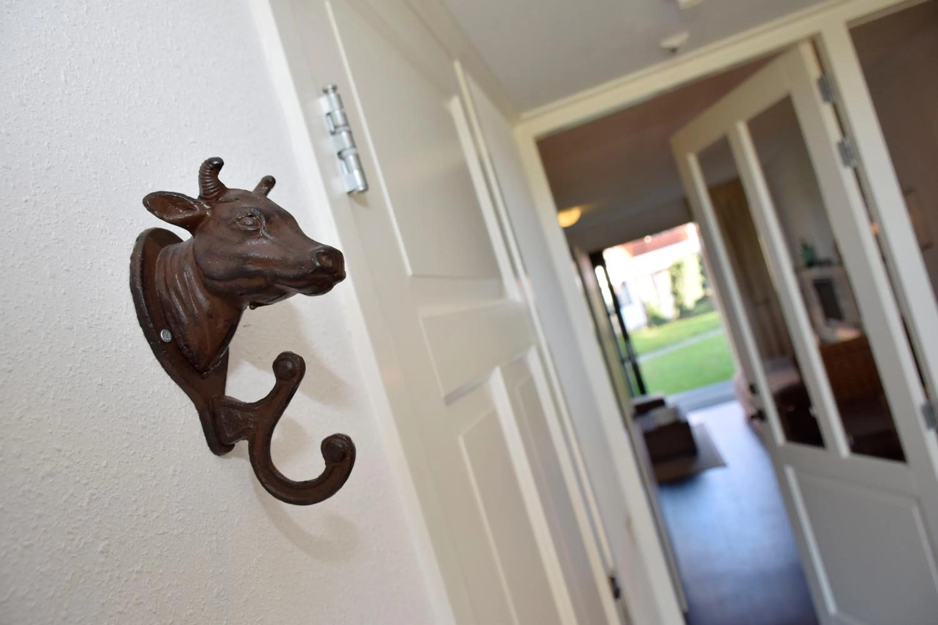 Decorative detail in Hotel De Walvisvaarder