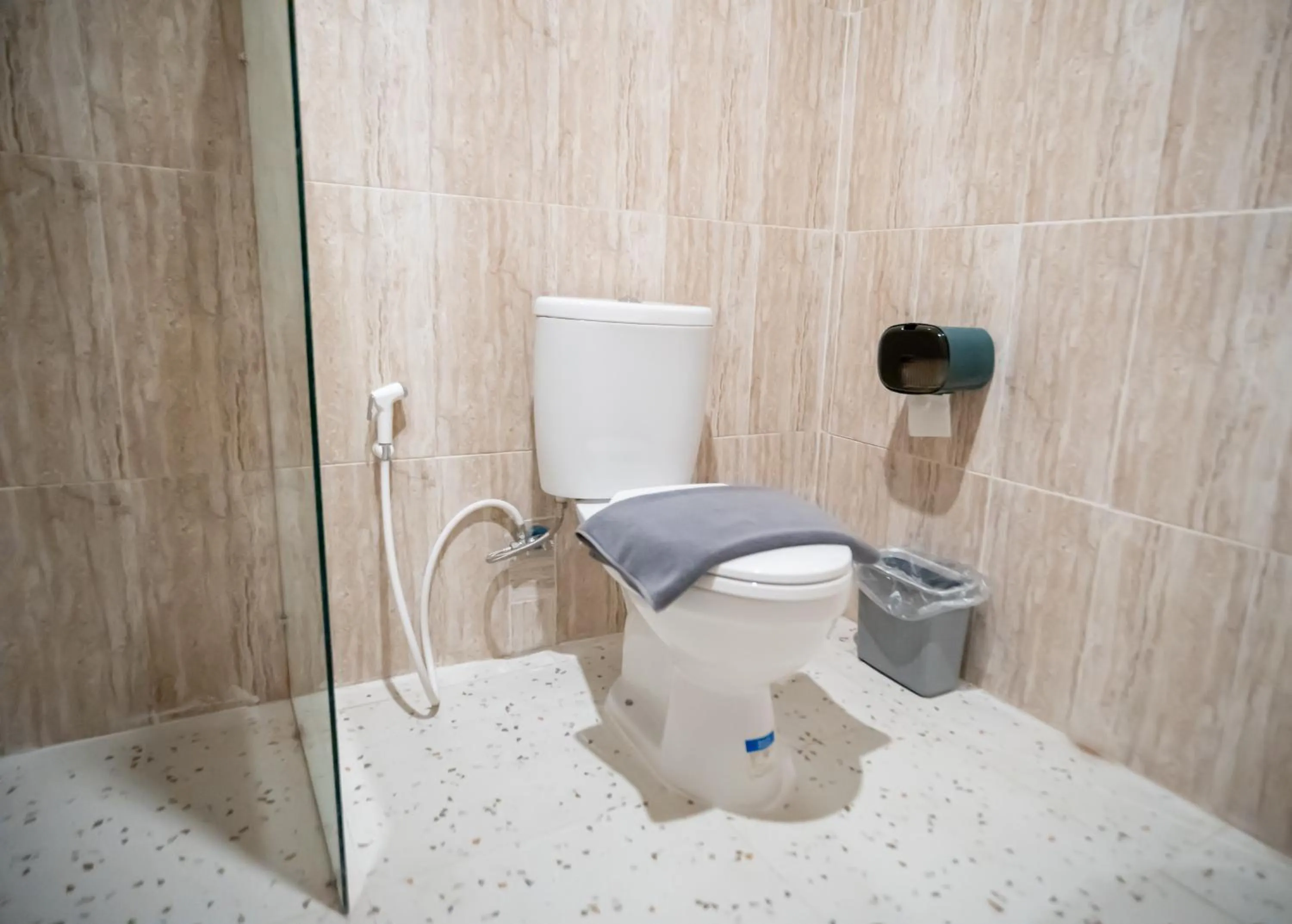 Elephant Inn and Suite by Sajiwa