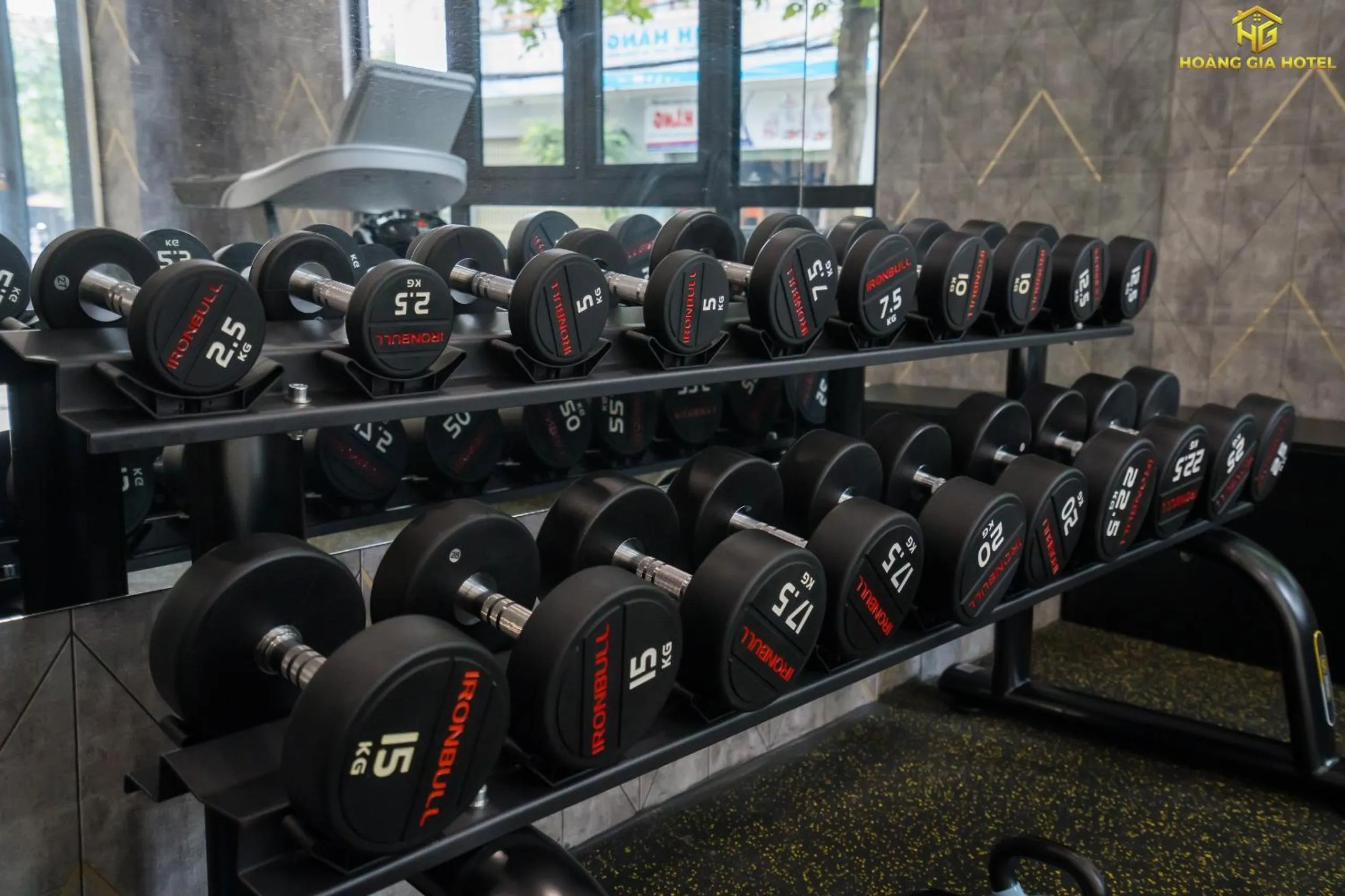 Fitness centre/facilities in Hoàng Gia Hotel Tuy Hoà