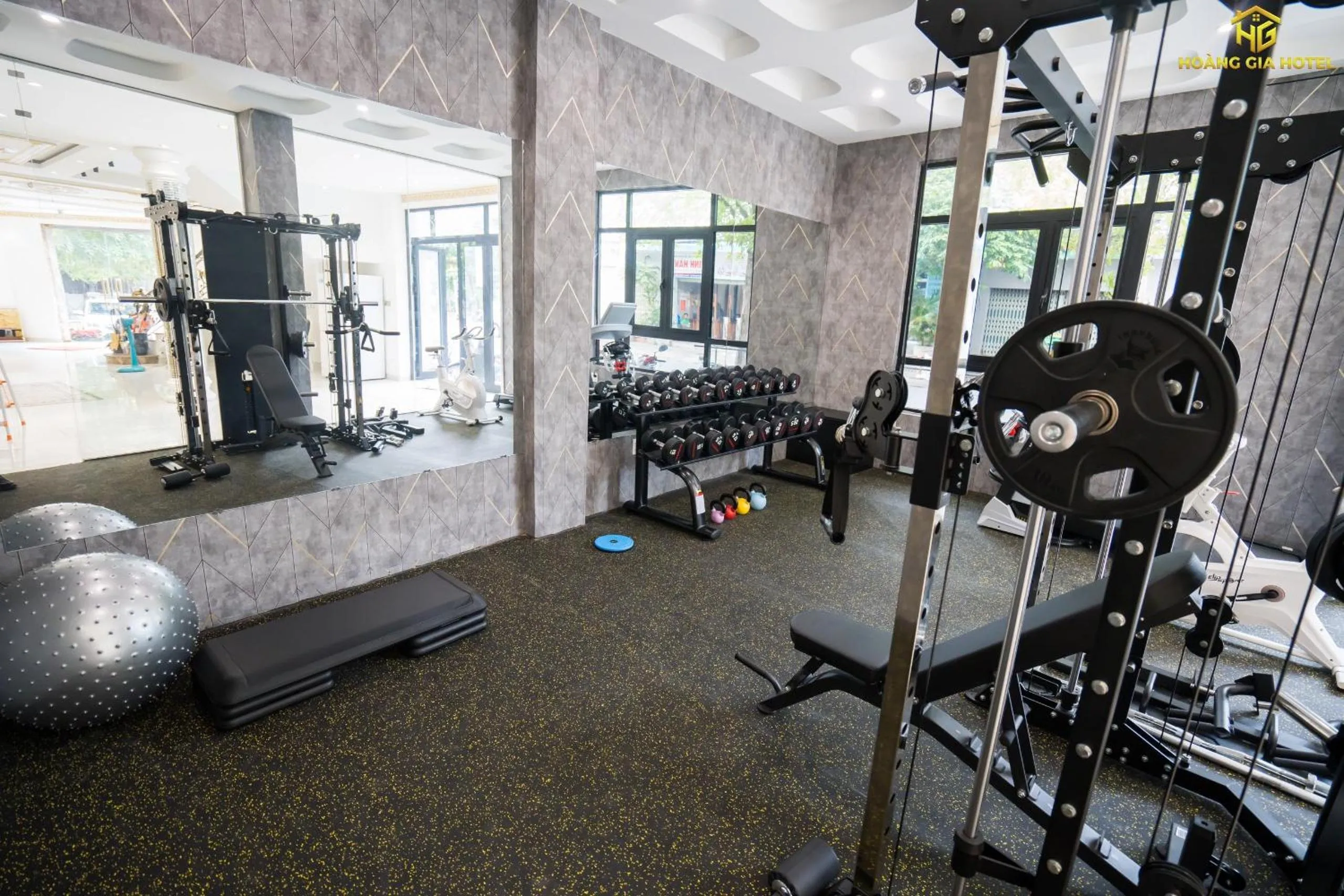 Fitness centre/facilities in Hoàng Gia Hotel Tuy Hoà
