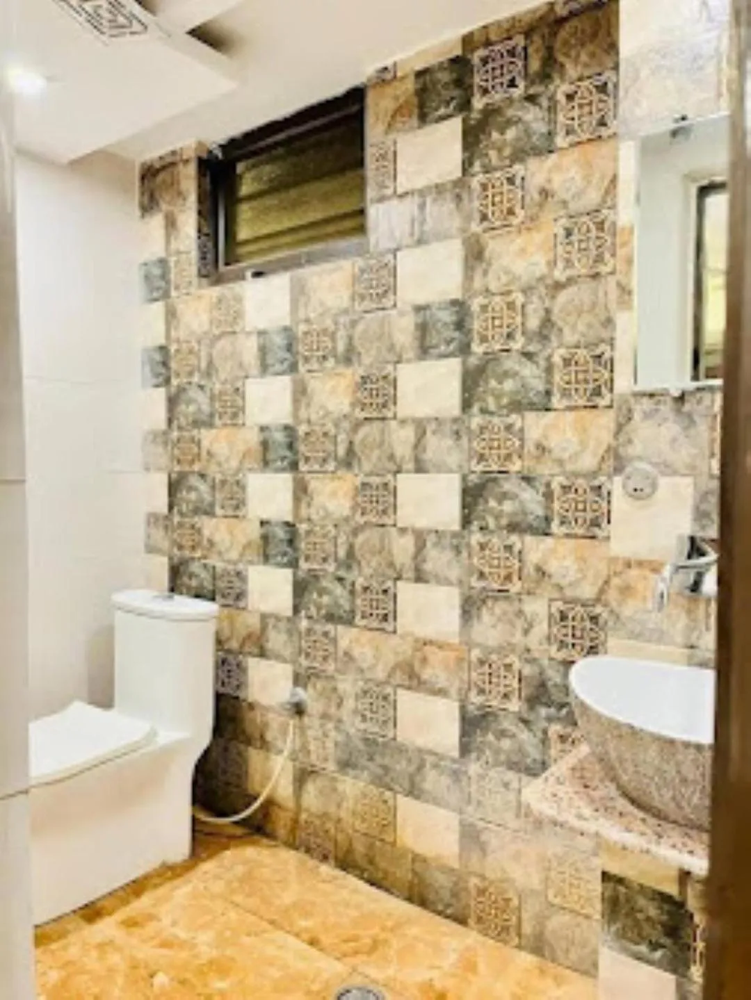 Shower in Hotel Pathik Bhopal , Madhya Pradesh