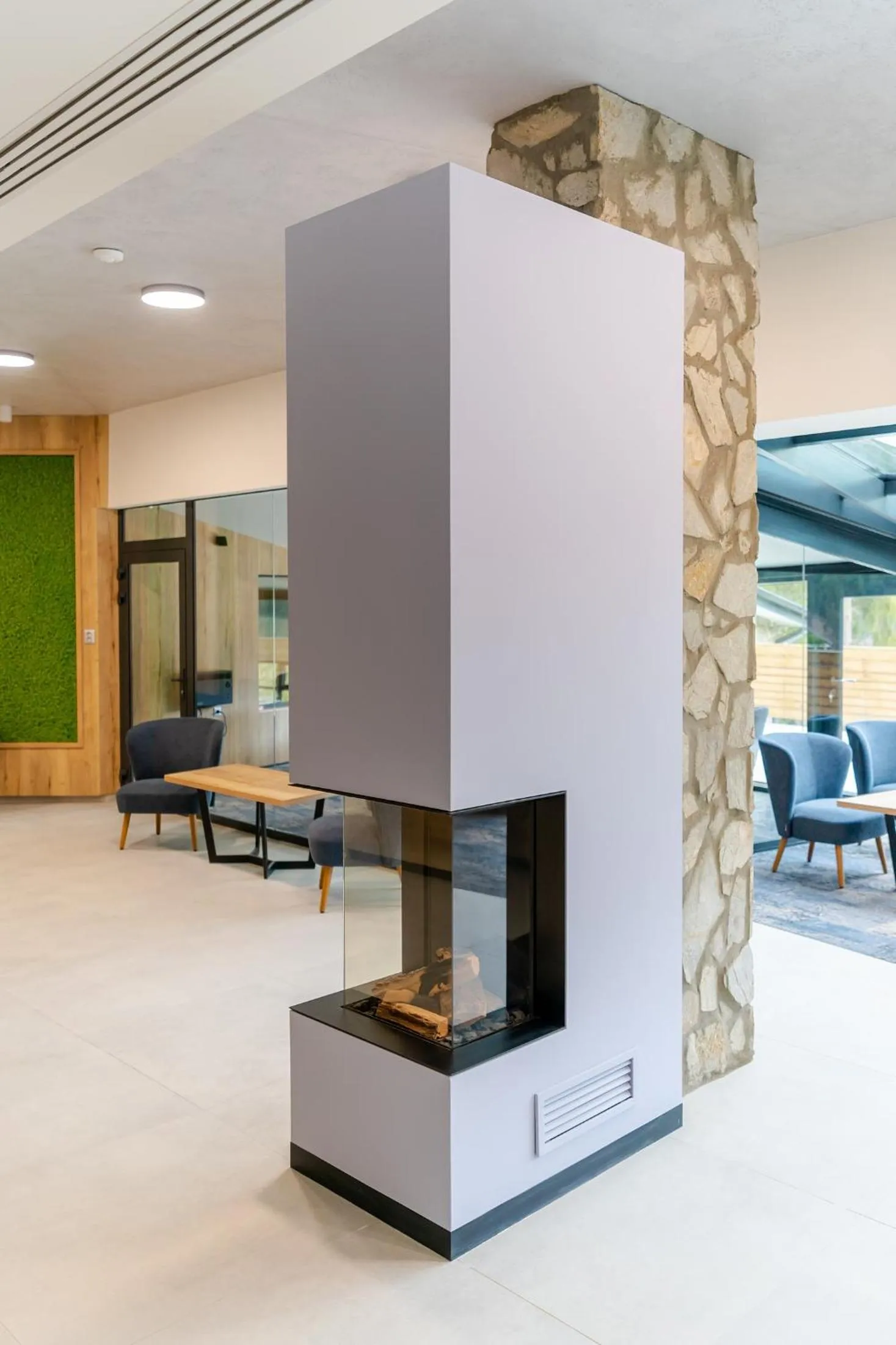 Lobby or reception in Spa & Wellness Hotel Fitak****