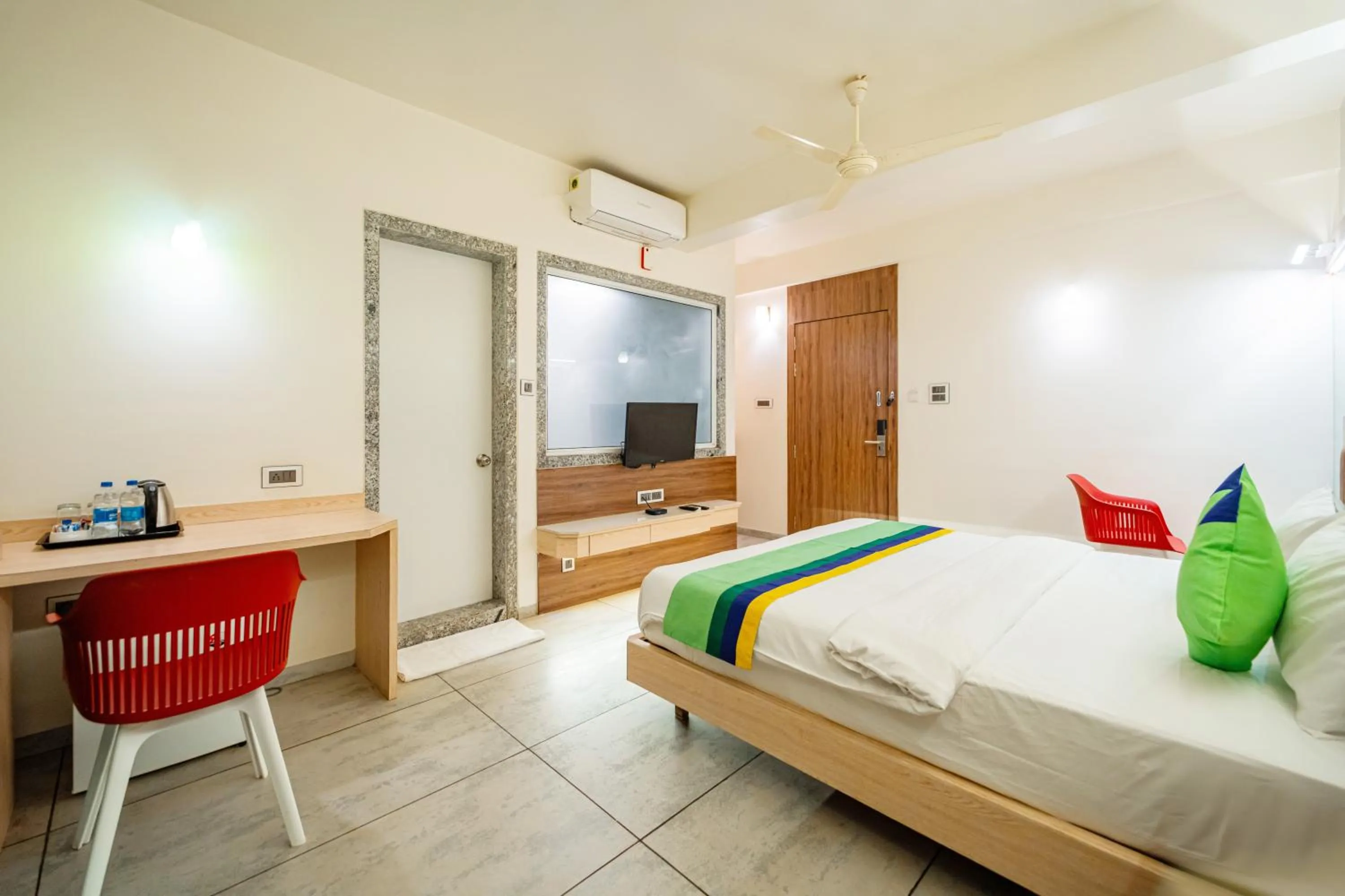 Bedroom, Bed in Treebo Sai Rekha Inn