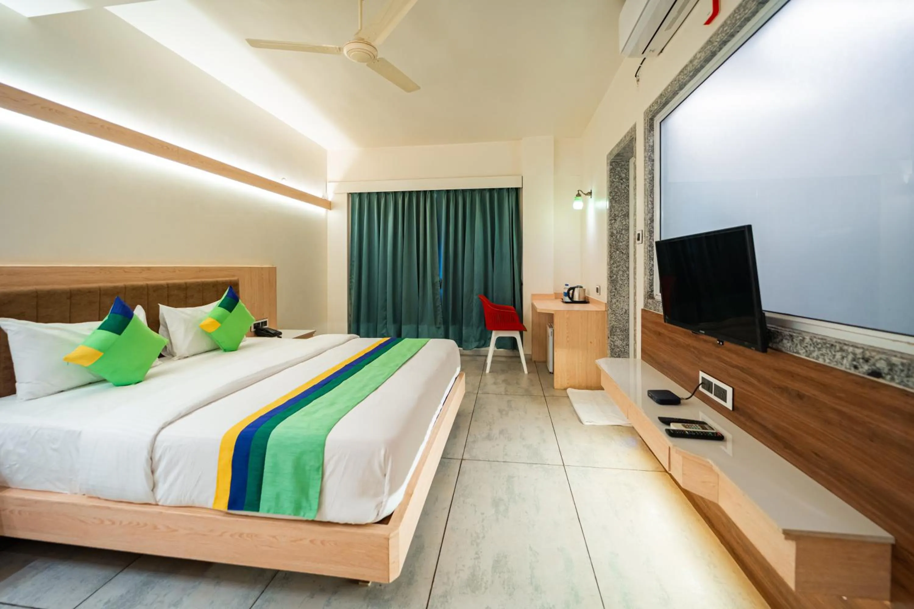 Bedroom, Bed in Treebo Sai Rekha Inn