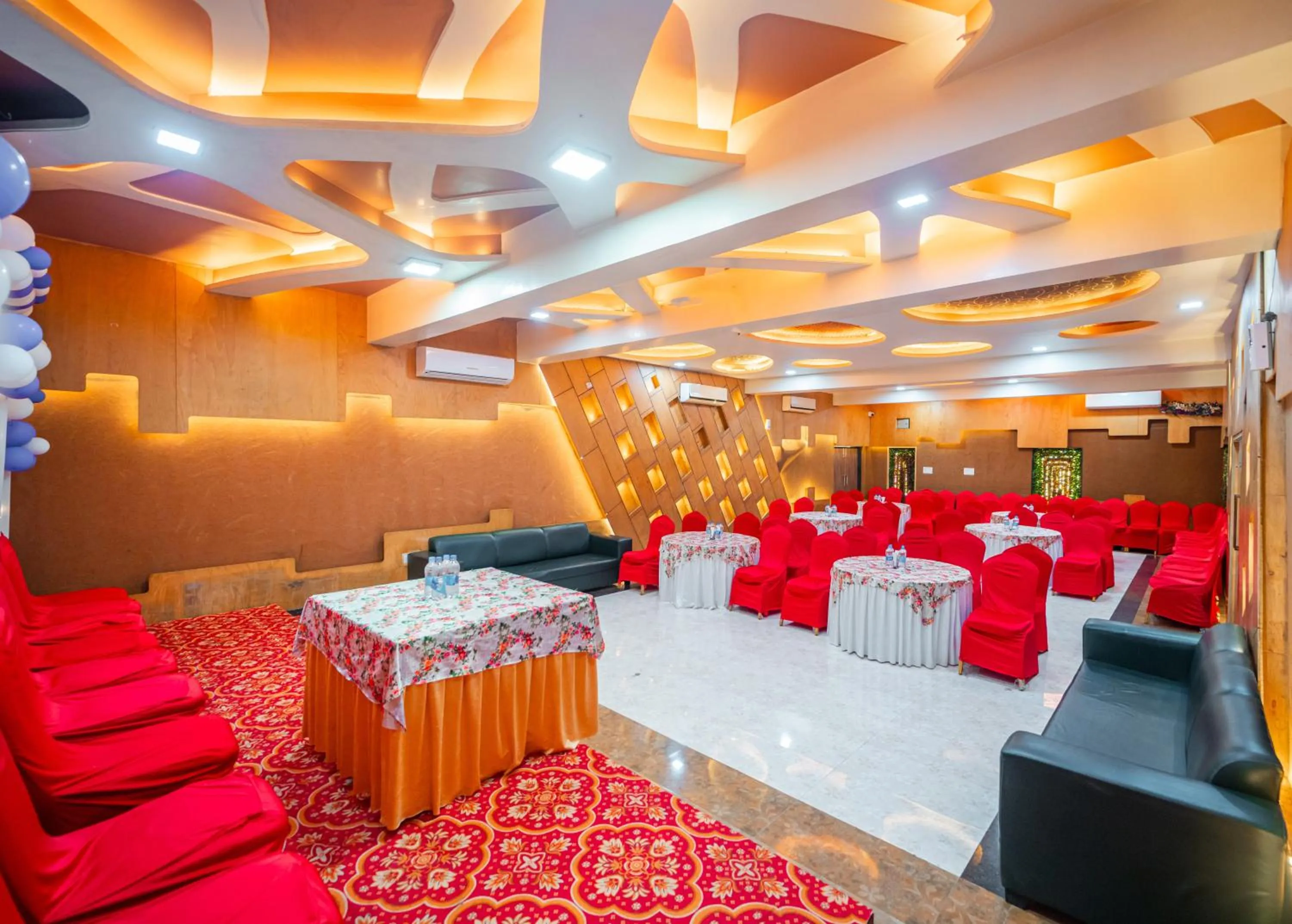 Meeting/conference room in Treebo Sai Rekha Inn