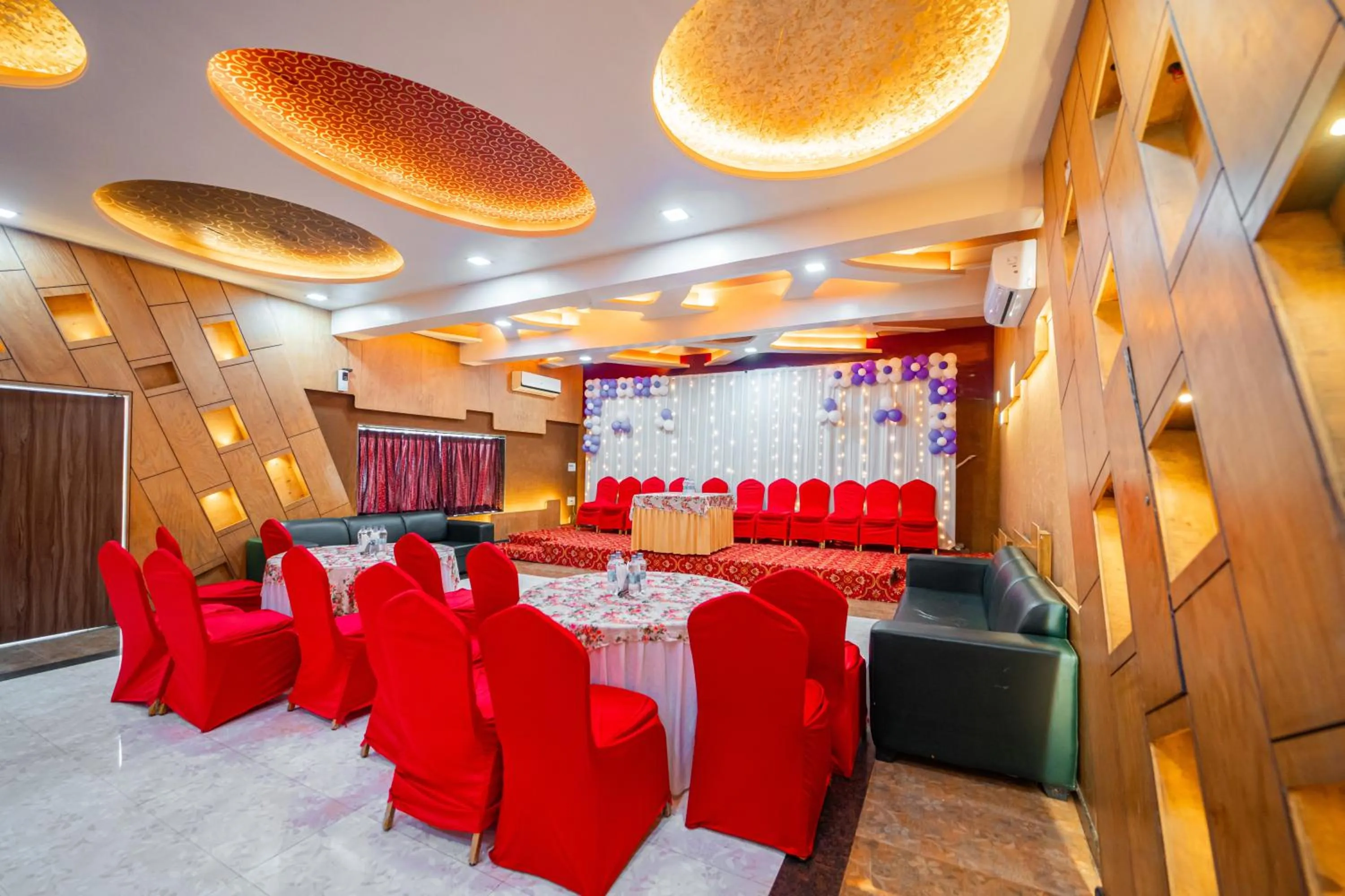 Meeting/conference room in Treebo Sai Rekha Inn