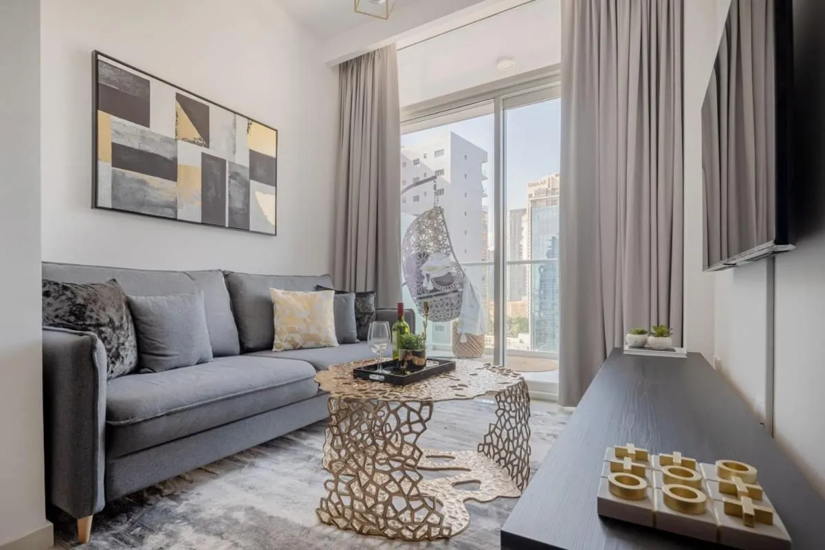 Other in Frank Porter - Vera Residence