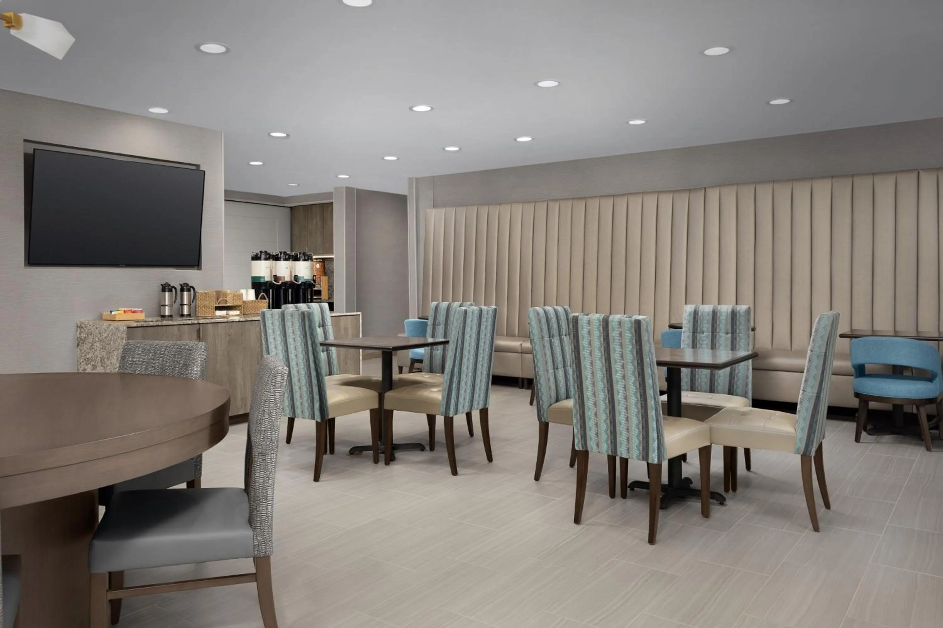 Restaurant/places to eat in TownePlace Suites by Marriott Abilene Southwest