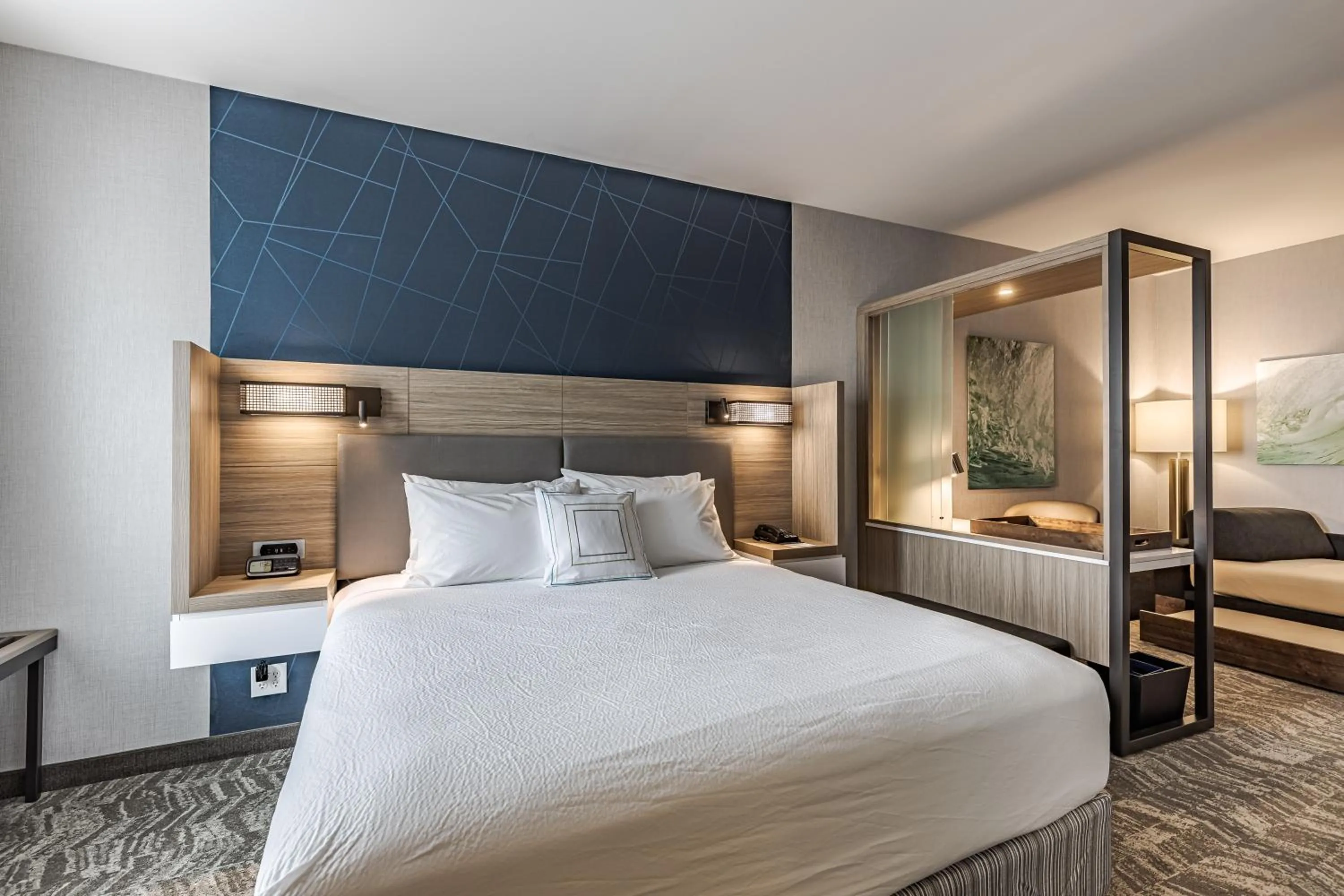 Bed in SpringHill Suites by Marriott Fort Wayne Southwest