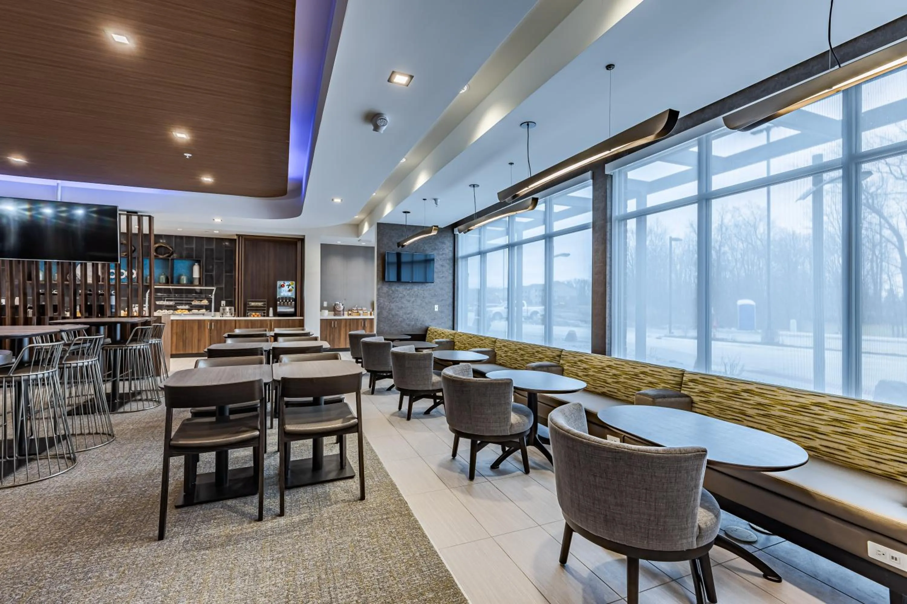 Lobby or reception in SpringHill Suites by Marriott Fort Wayne Southwest