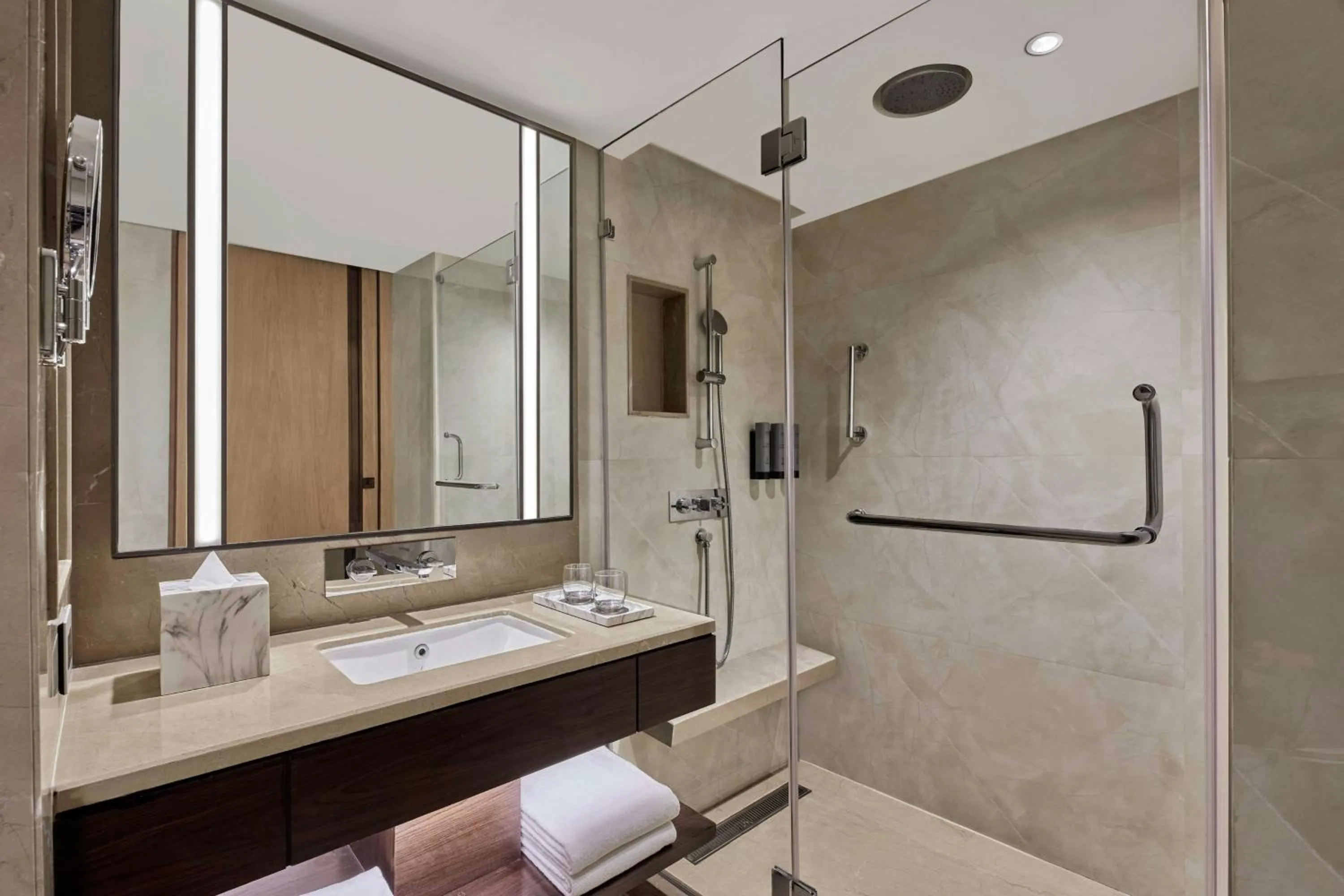 Bathroom in Courtyard by Marriott Gorakhpur