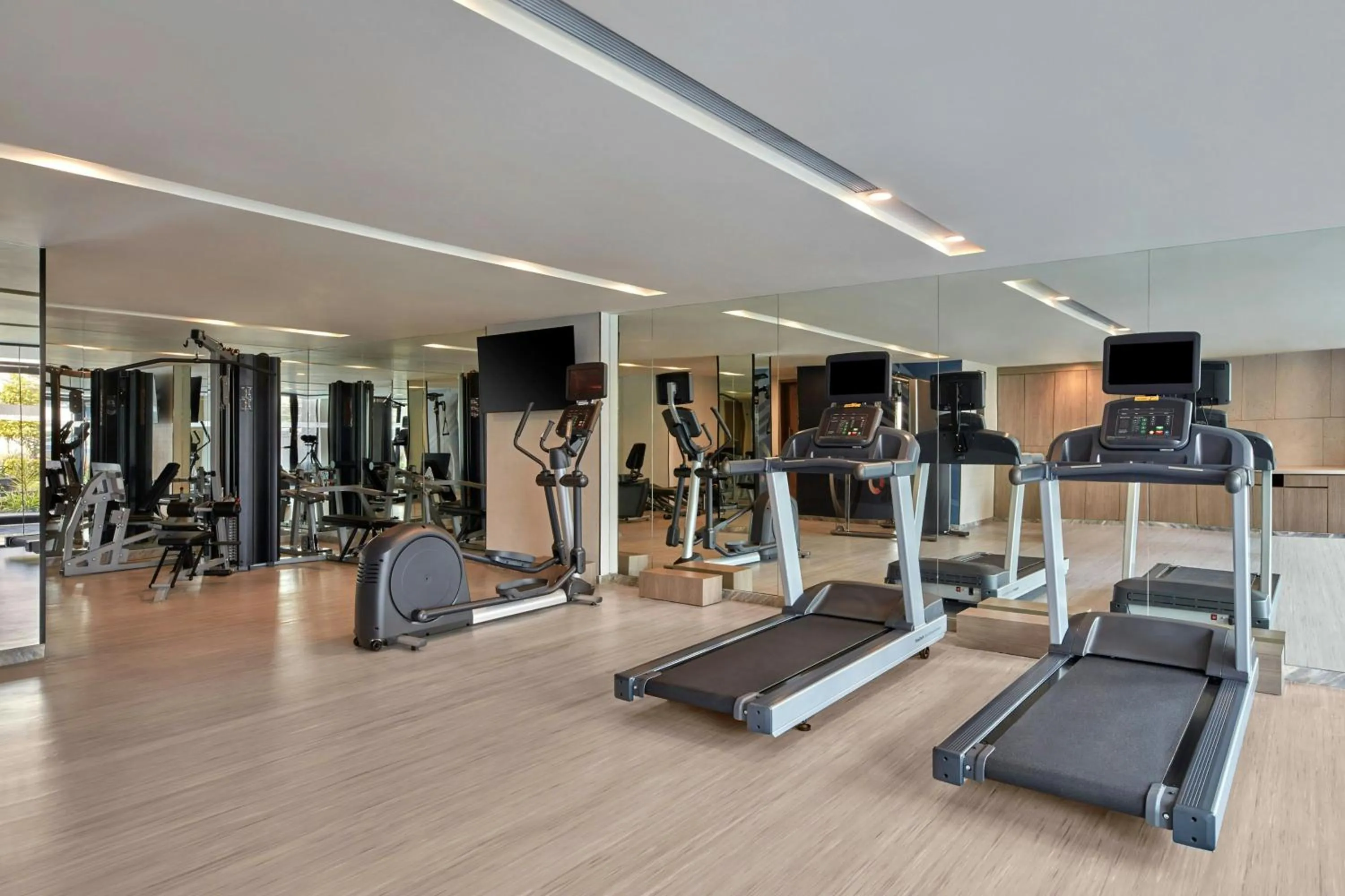 Fitness centre/facilities in Courtyard by Marriott Gorakhpur