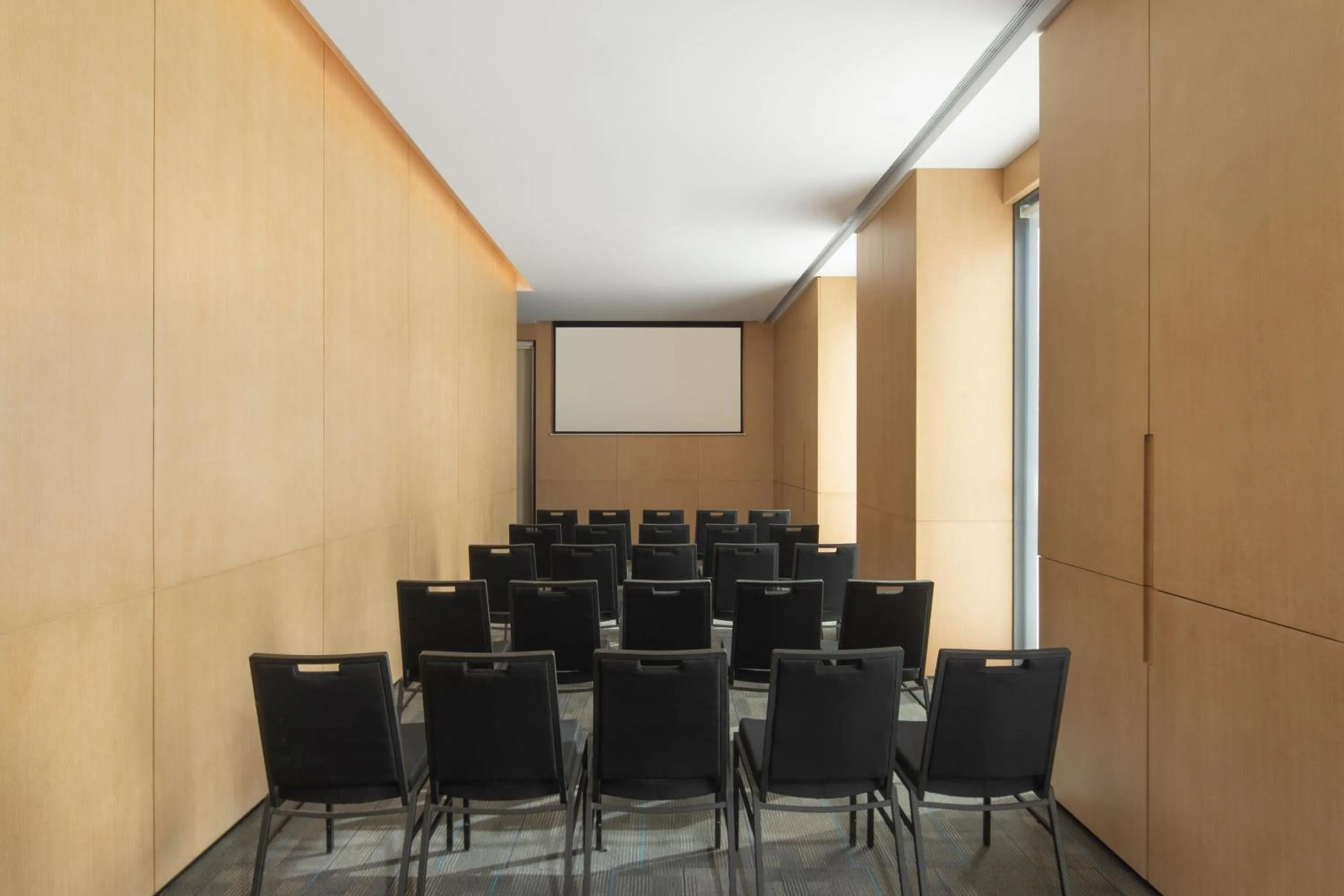 Meeting/conference room in Fairfield by Marriott Shanghai Lingang Special Area