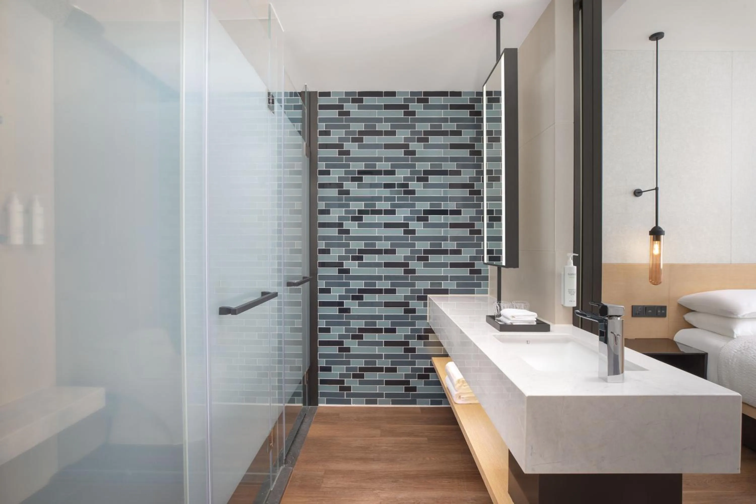 Hot Tub in Fairfield by Marriott Shanghai Lingang Special Area