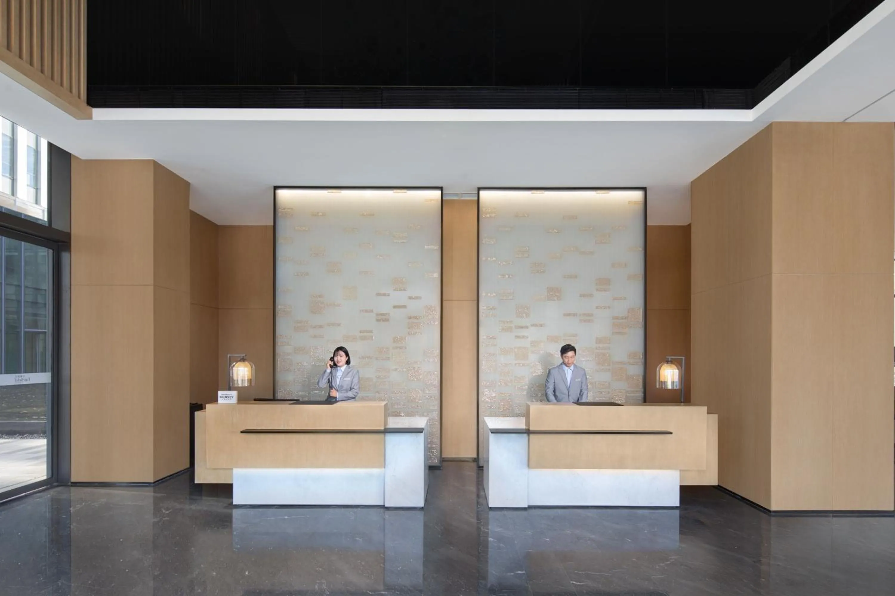 Lobby or reception in Fairfield by Marriott Shanghai Lingang Special Area