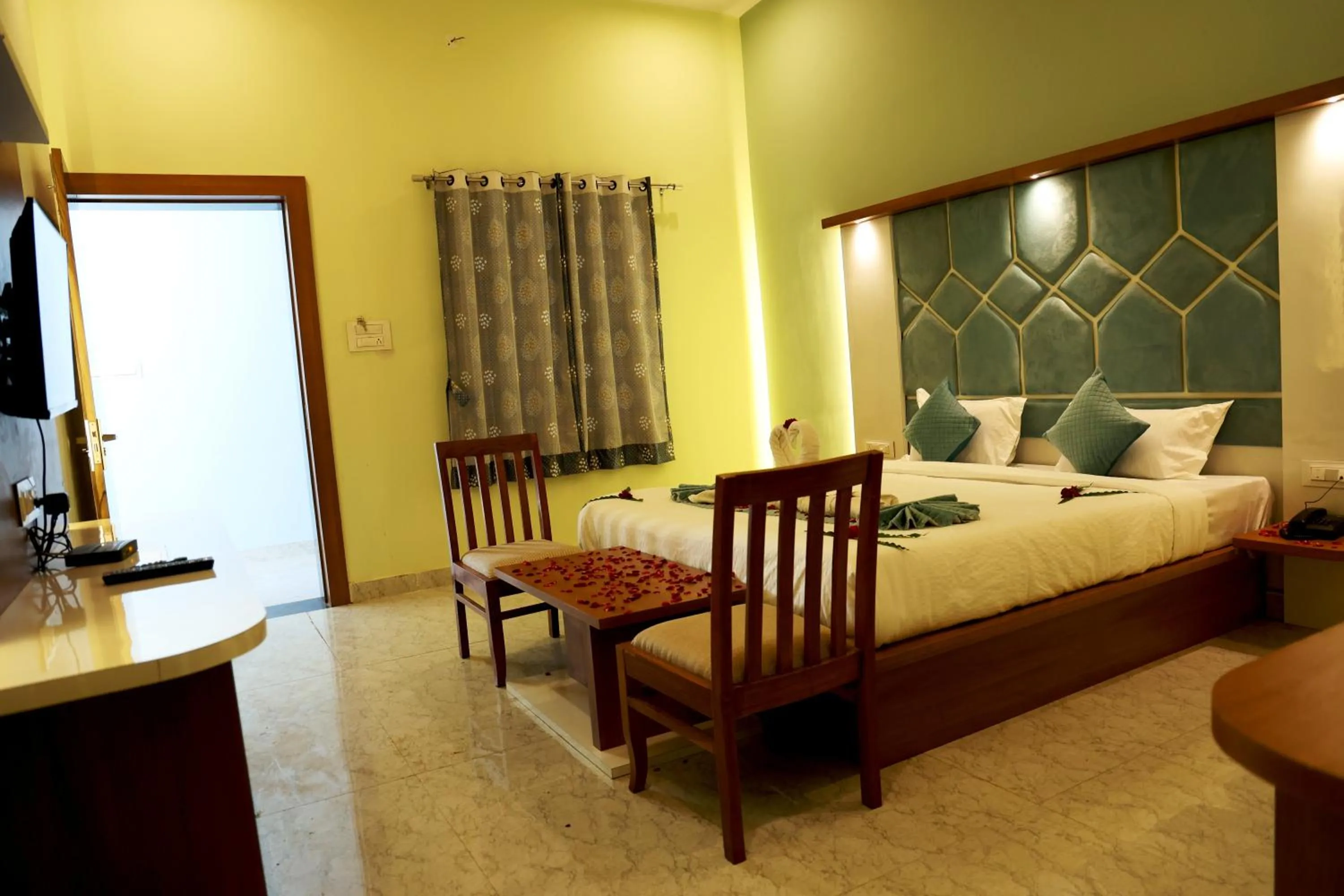 Bed in Savitri Valley Resort A Luxury Resort