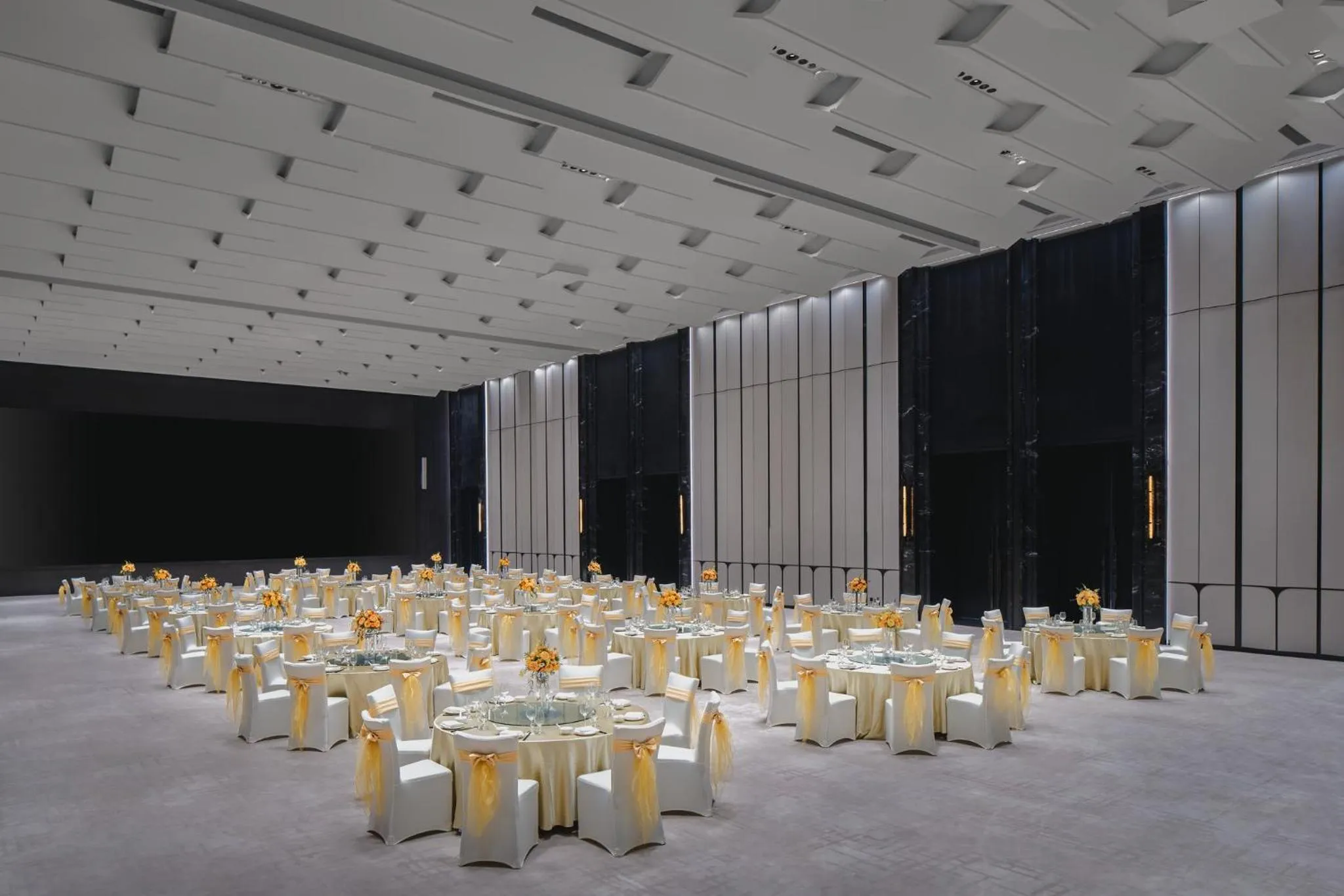 Banquet/Function facilities in Crowne Plaza Ezhou by IHG