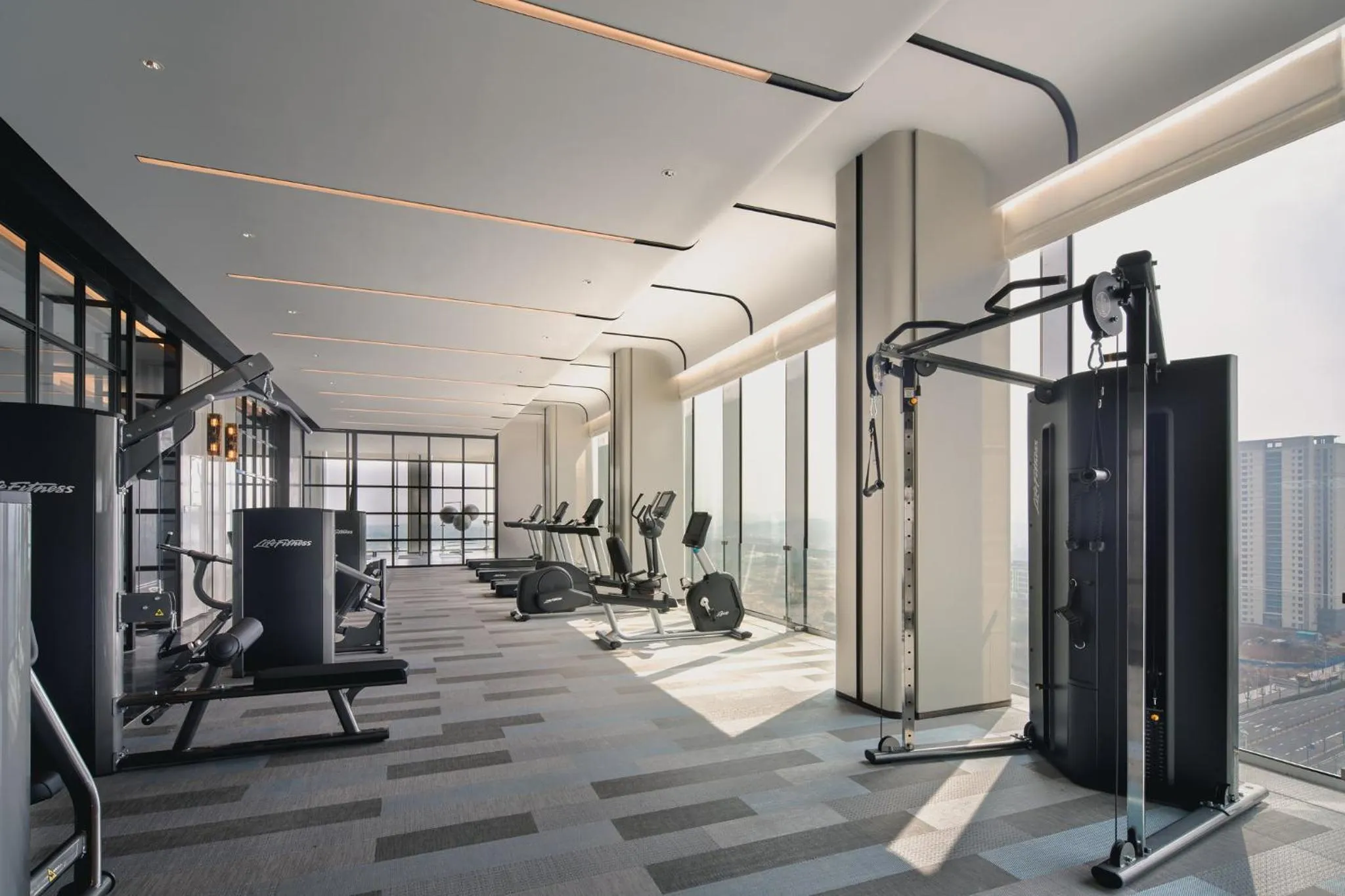 Fitness centre/facilities in Crowne Plaza Ezhou by IHG