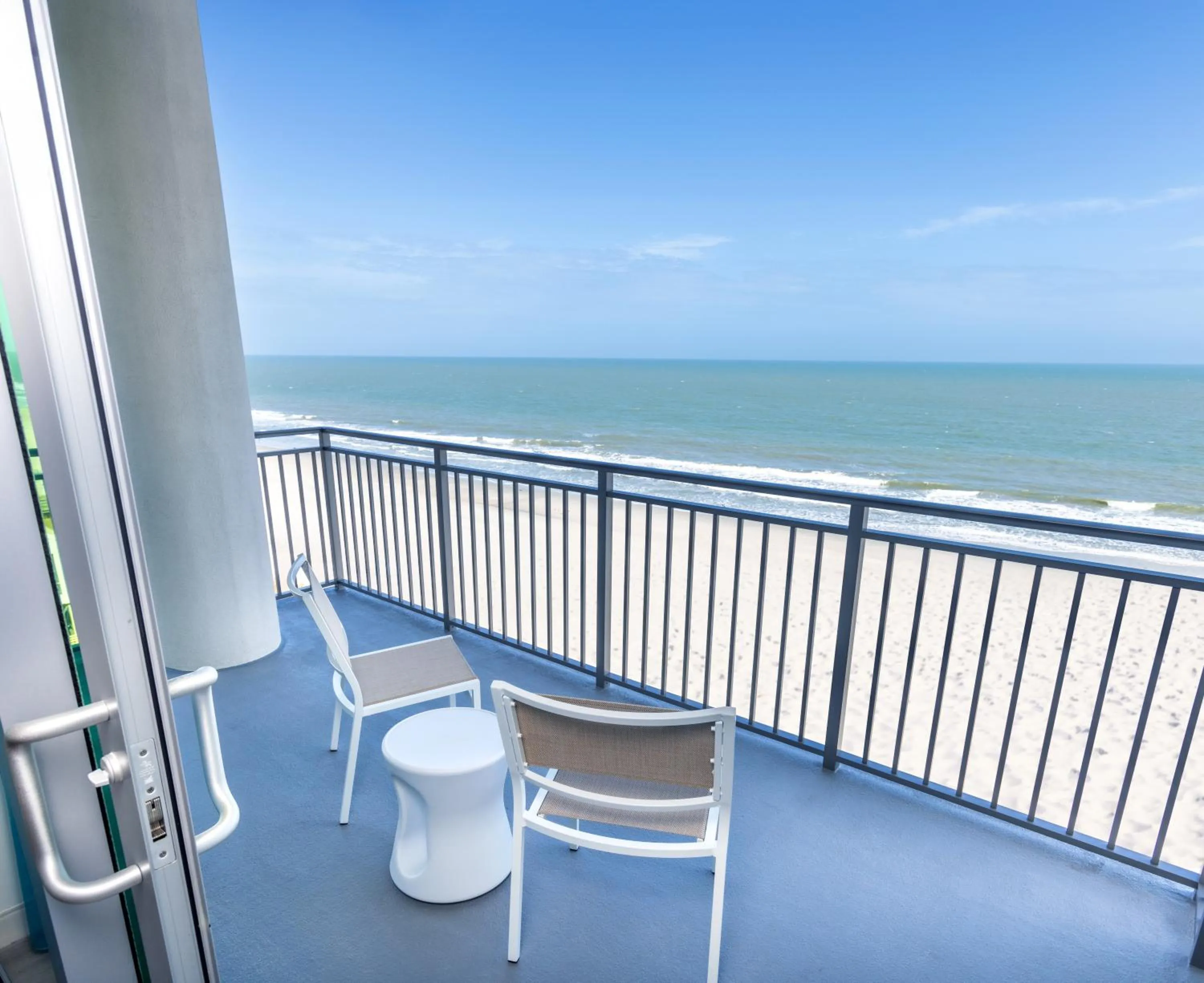 Patio in Holiday Inn Club Vacations Myrtle Beach Oceanfront