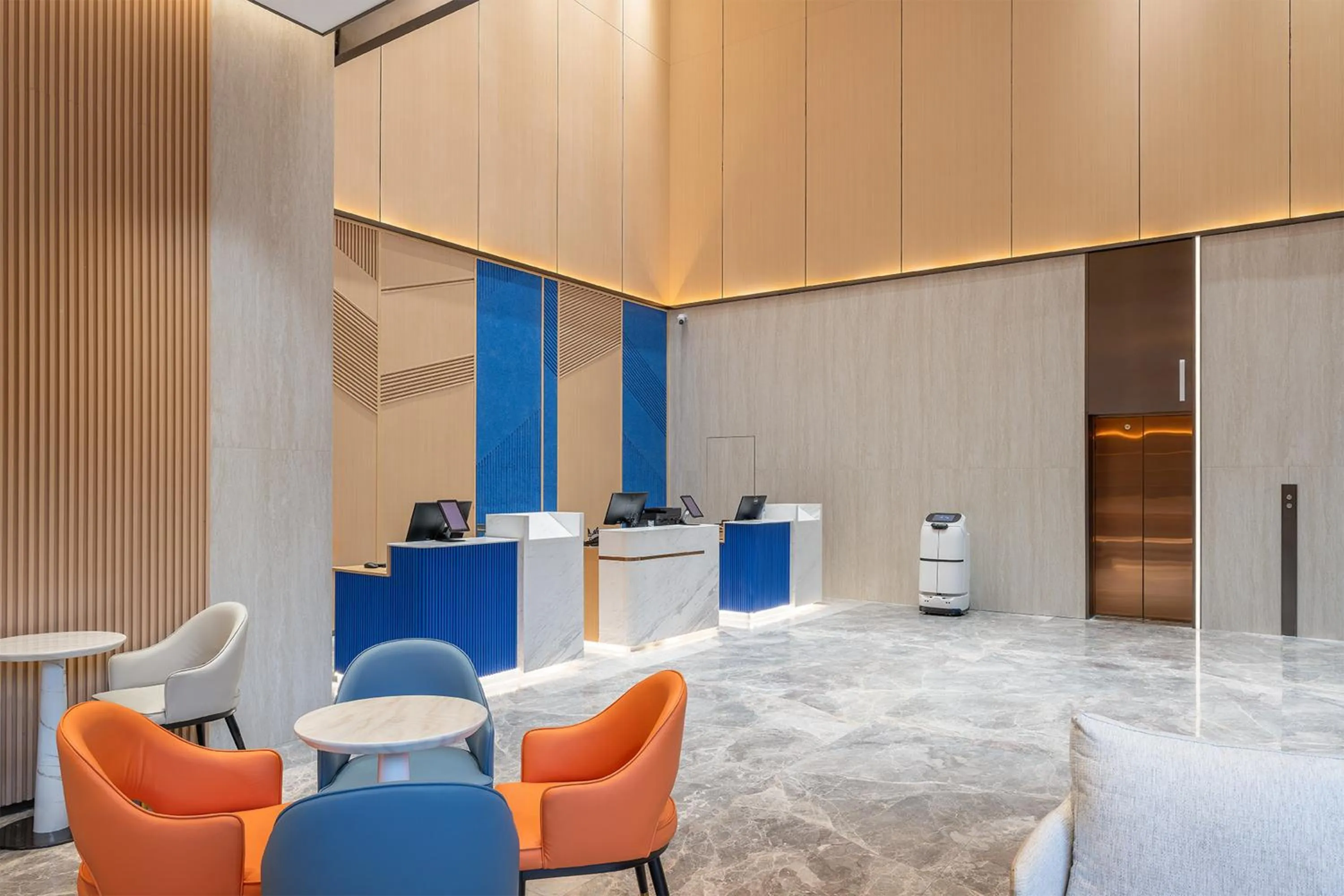 Lobby or reception in Holiday Inn Express Changsha Yuhua by IHG