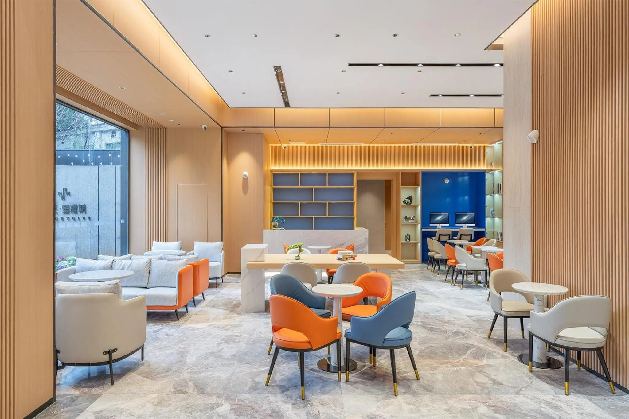 Restaurant/places to eat in Holiday Inn Express Changsha Yuhua by IHG