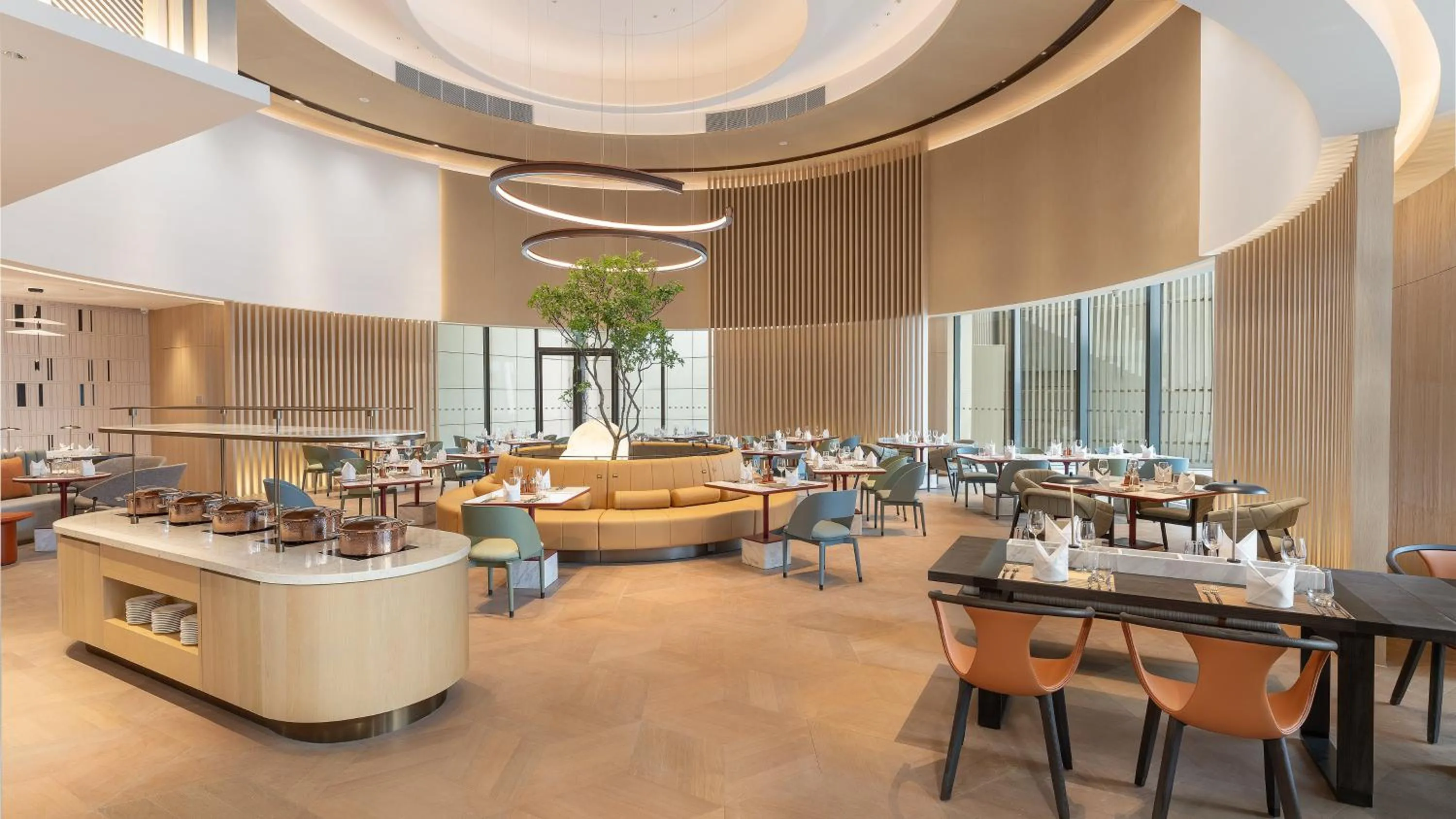 Restaurant/places to eat in EVEN Hotel Zhongshan City Center by IHG