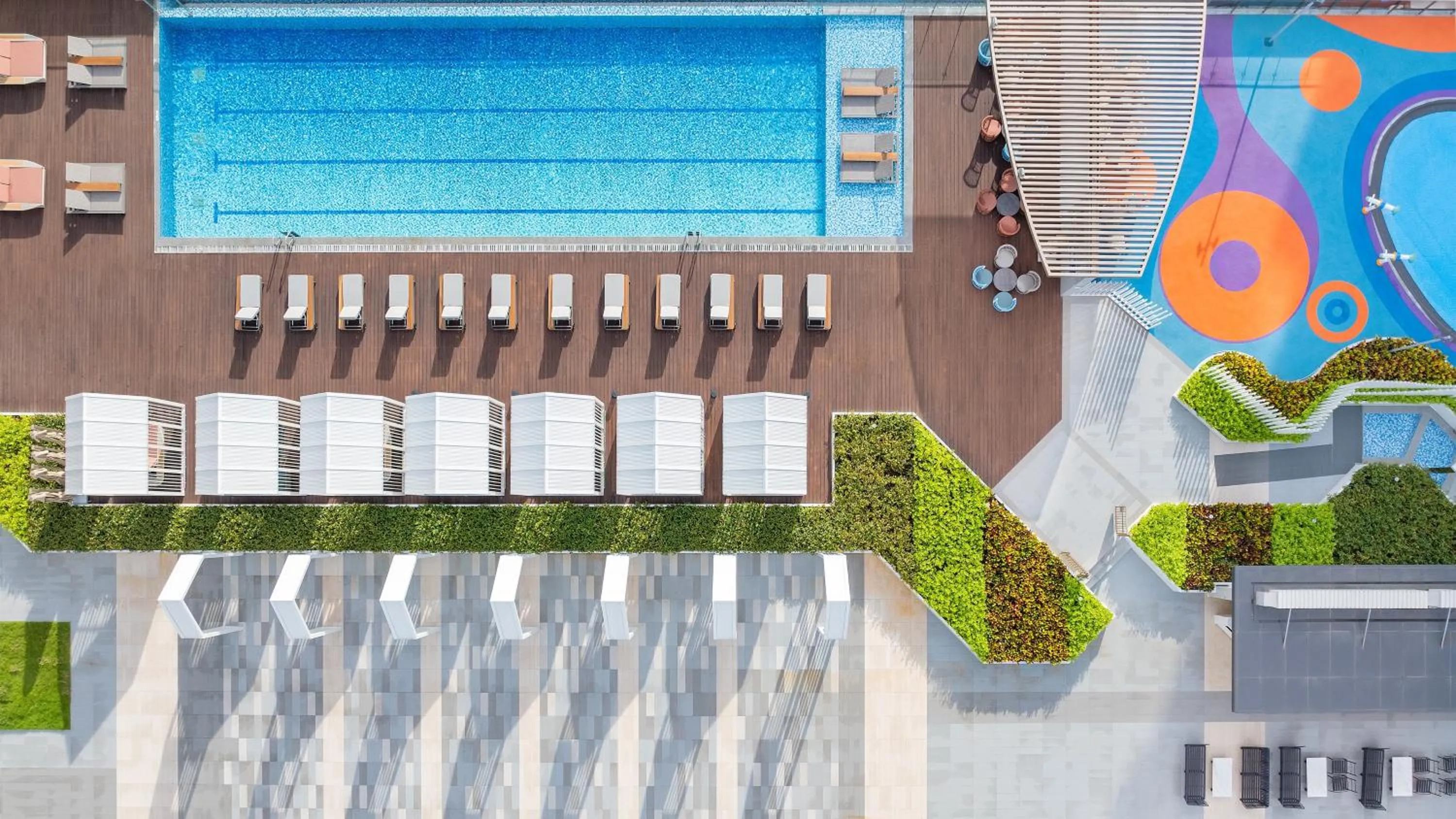 Swimming pool in EVEN Hotel Zhongshan City Center by IHG