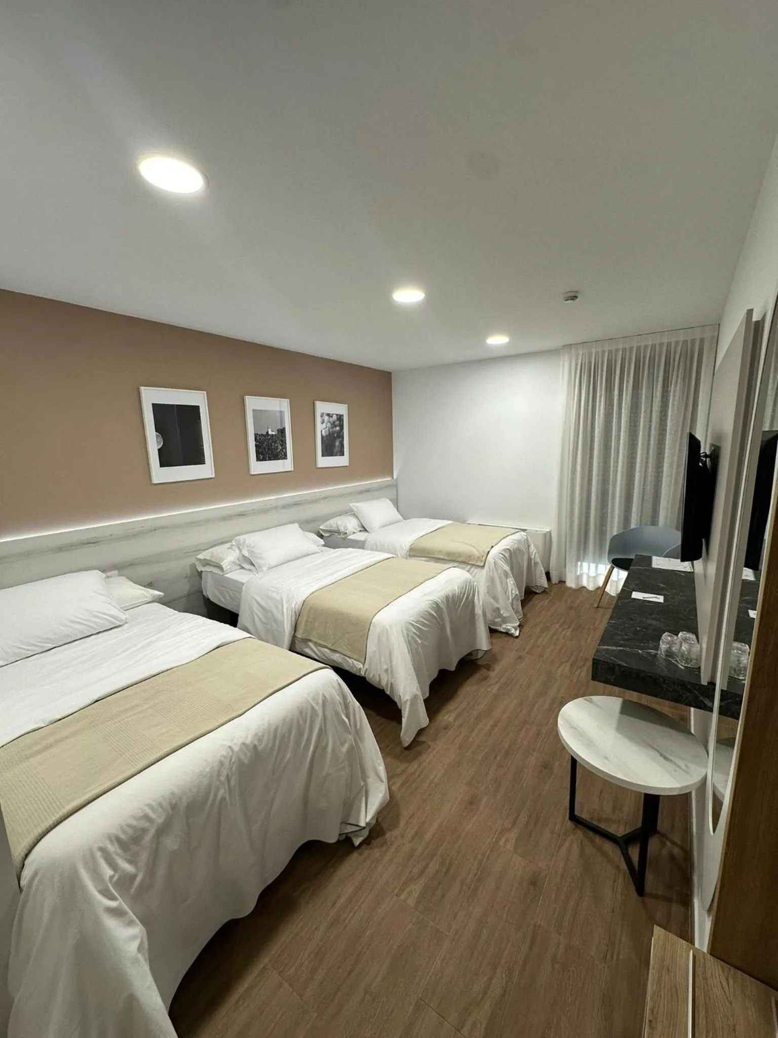 Triple Room in La Hospedería - El Provencio