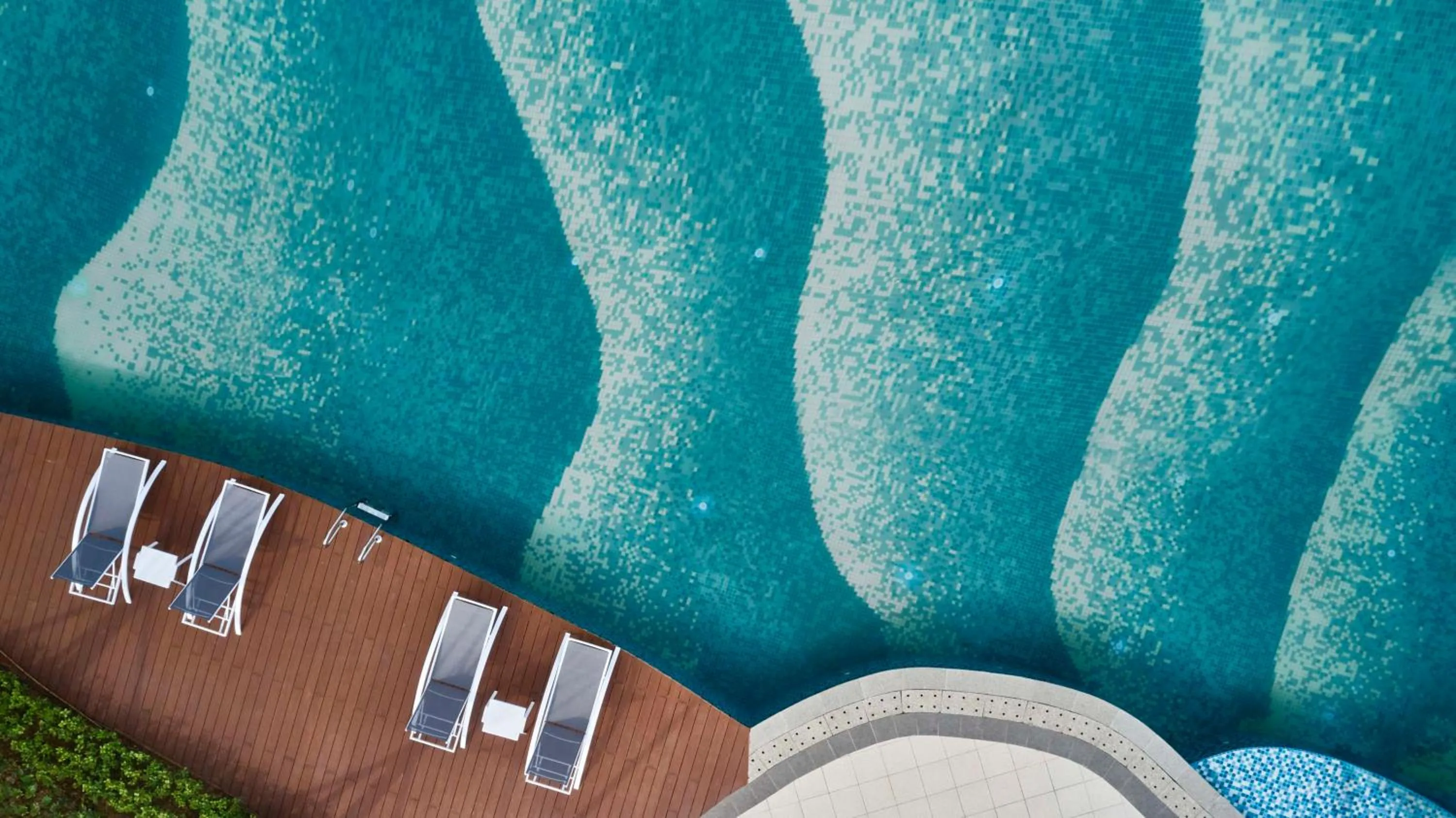 Pool view in Hilton Garden Inn Guilin Yangshuo