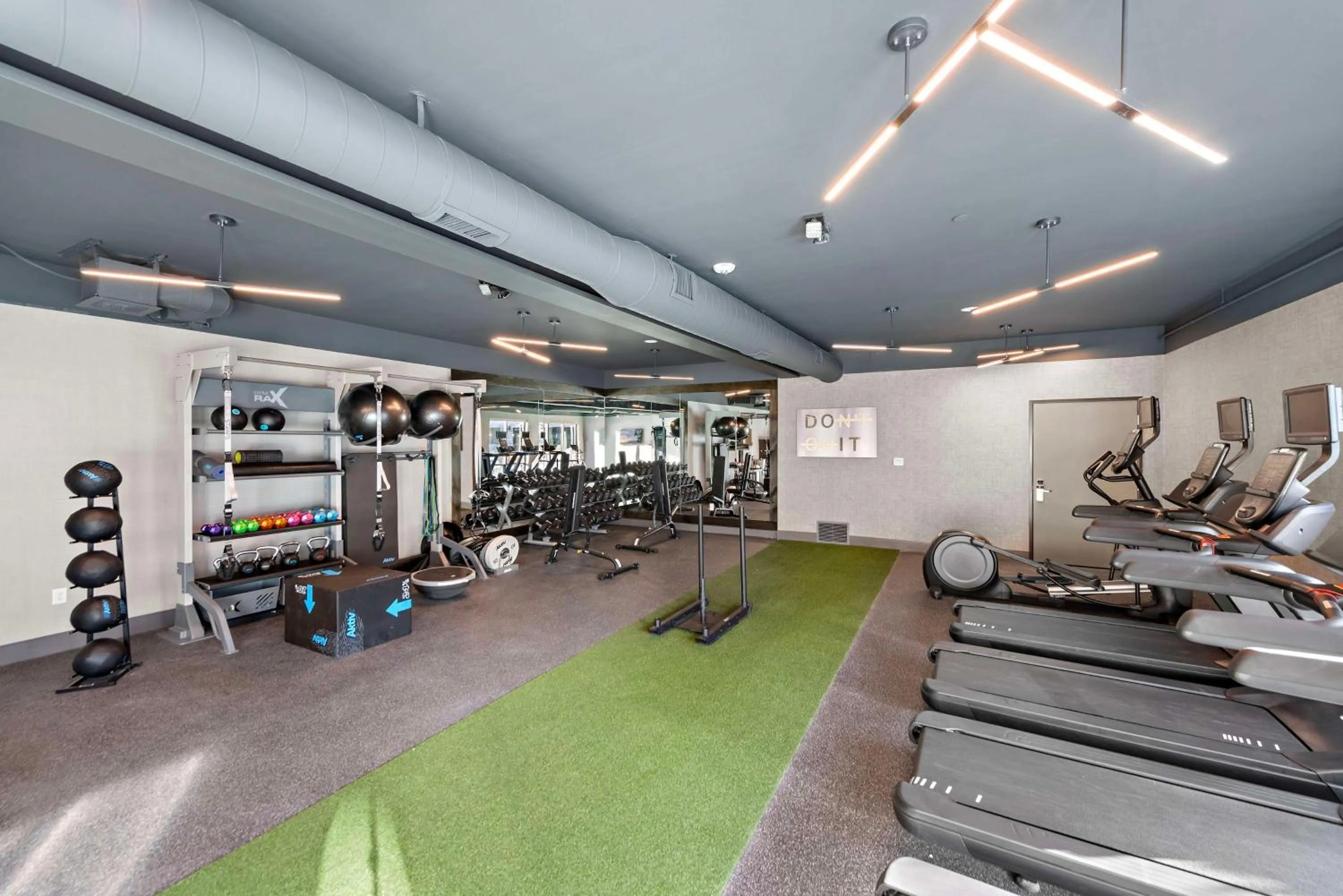 Fitness centre/facilities in Home2 Suites By Hilton Big Bear Lake