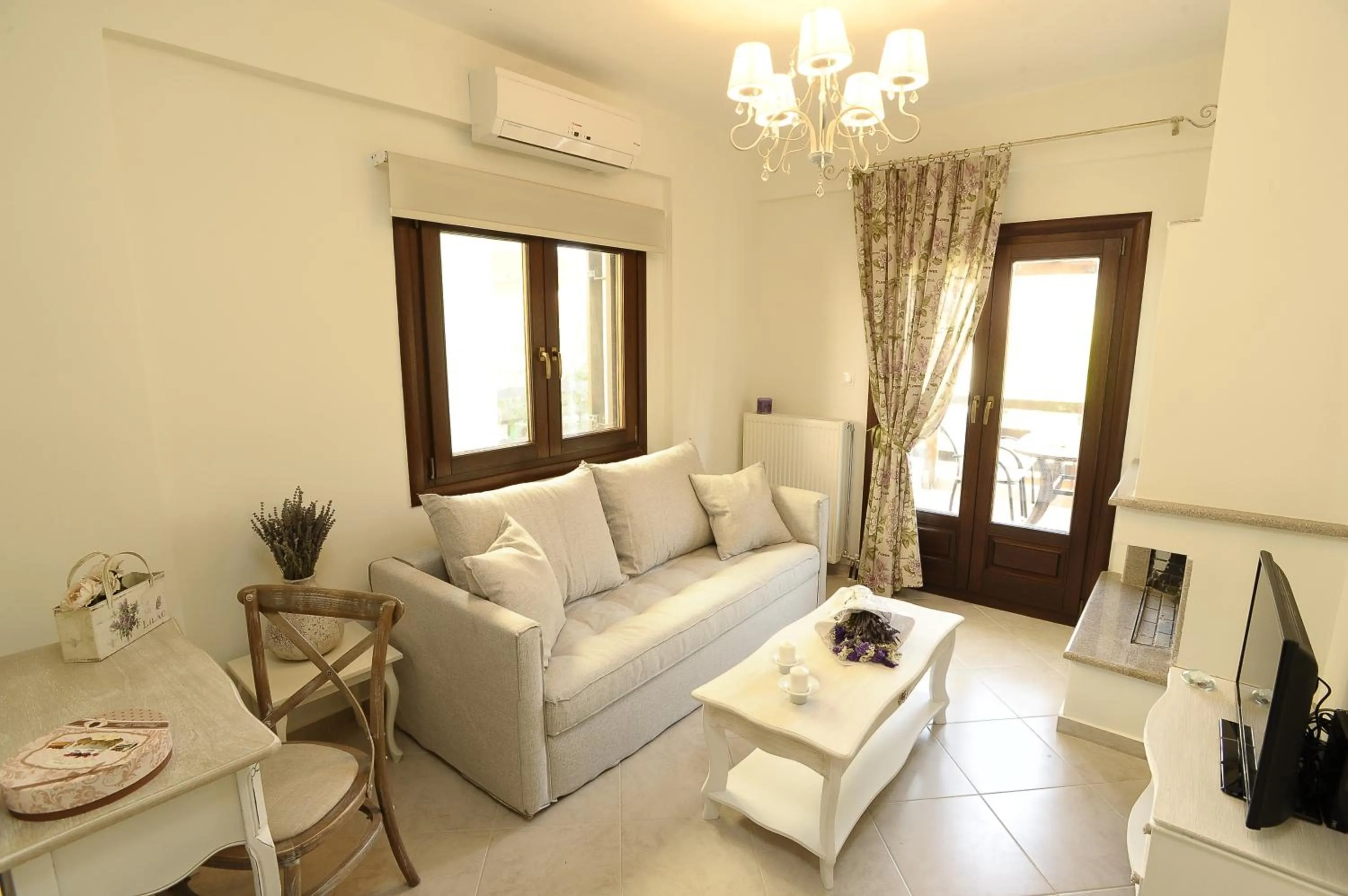 TV and multimedia in Levantes Villas