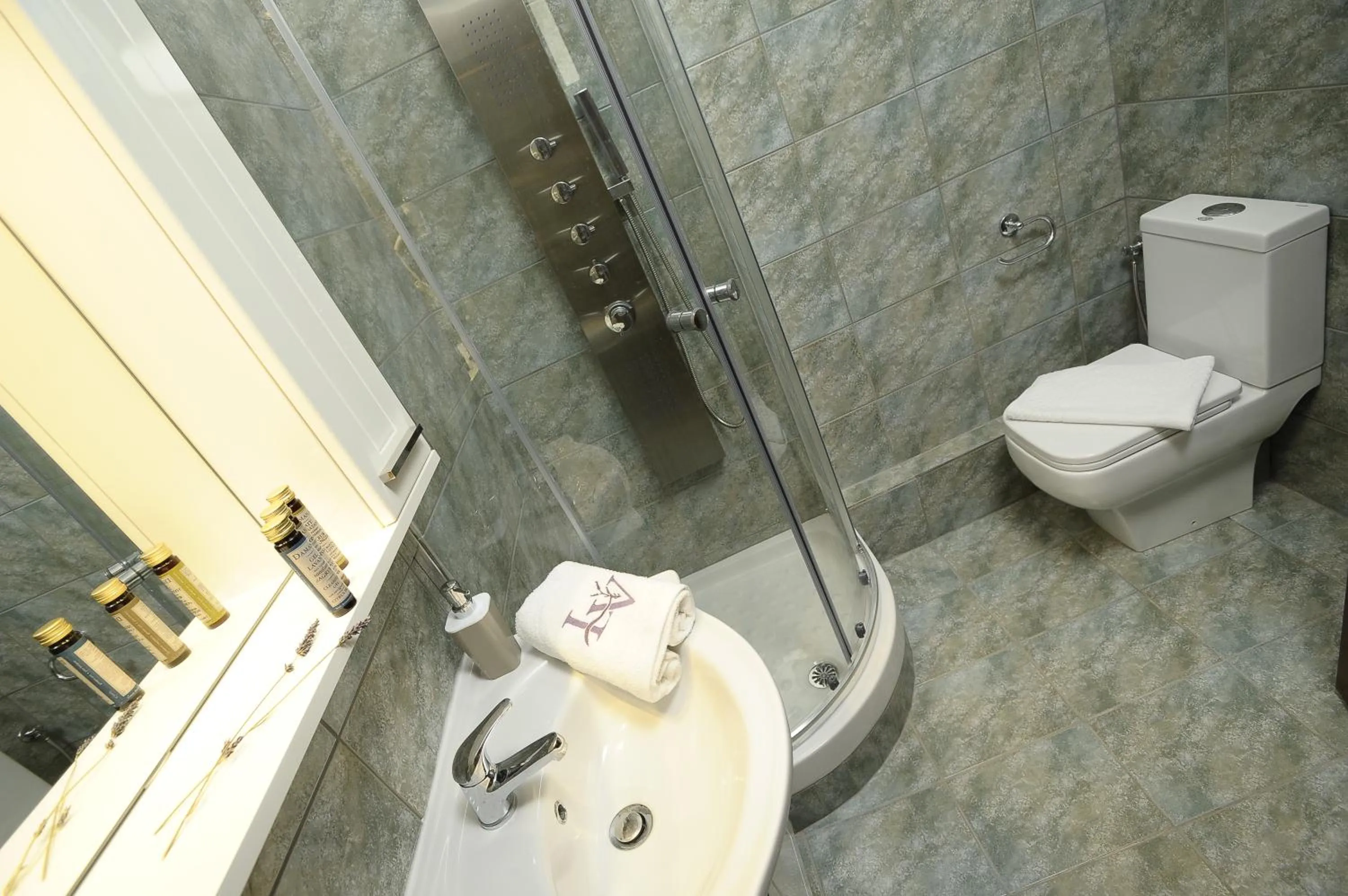 Bathroom in Levantes Villas