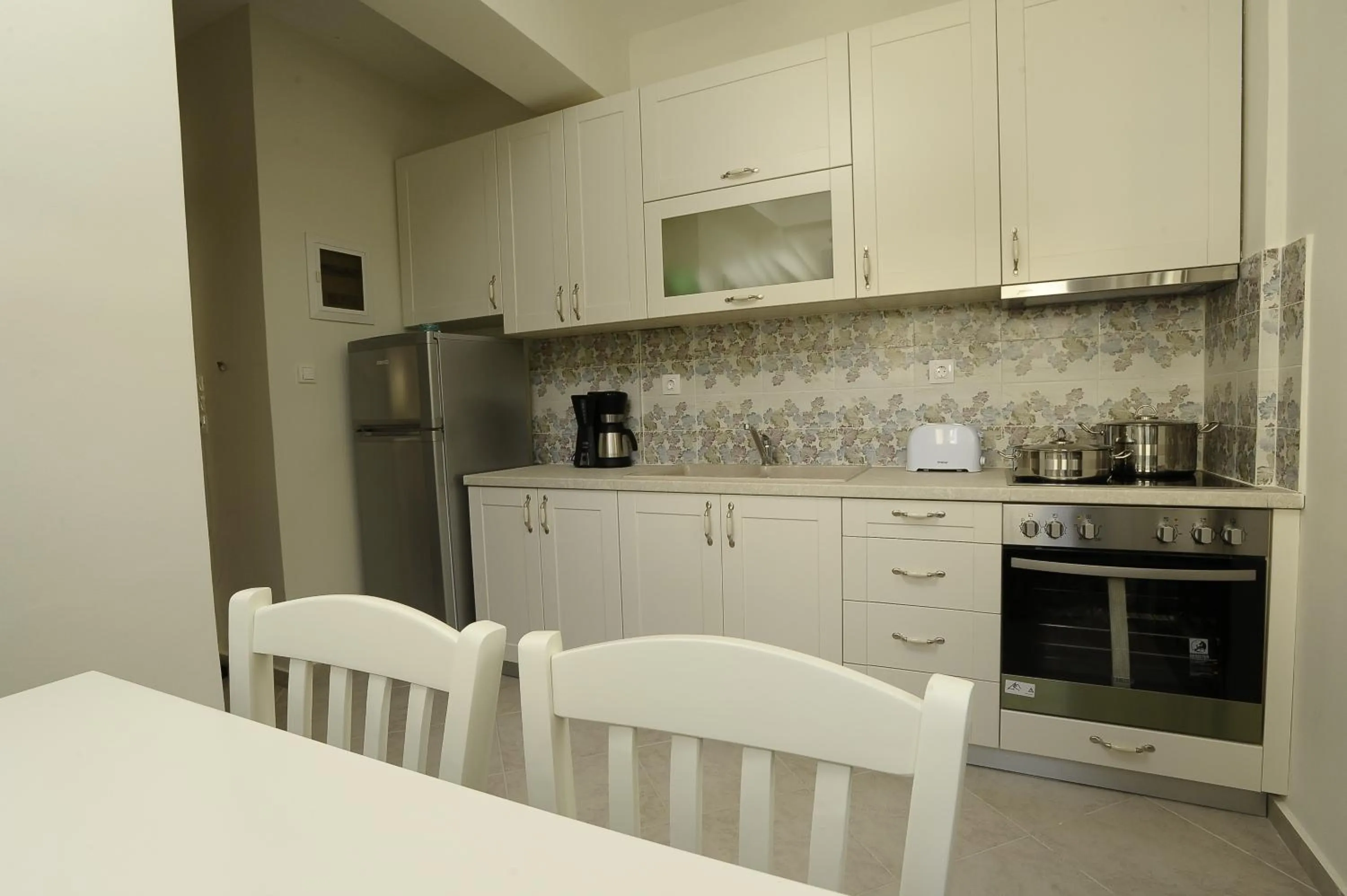 Kitchen or kitchenette in Levantes Villas