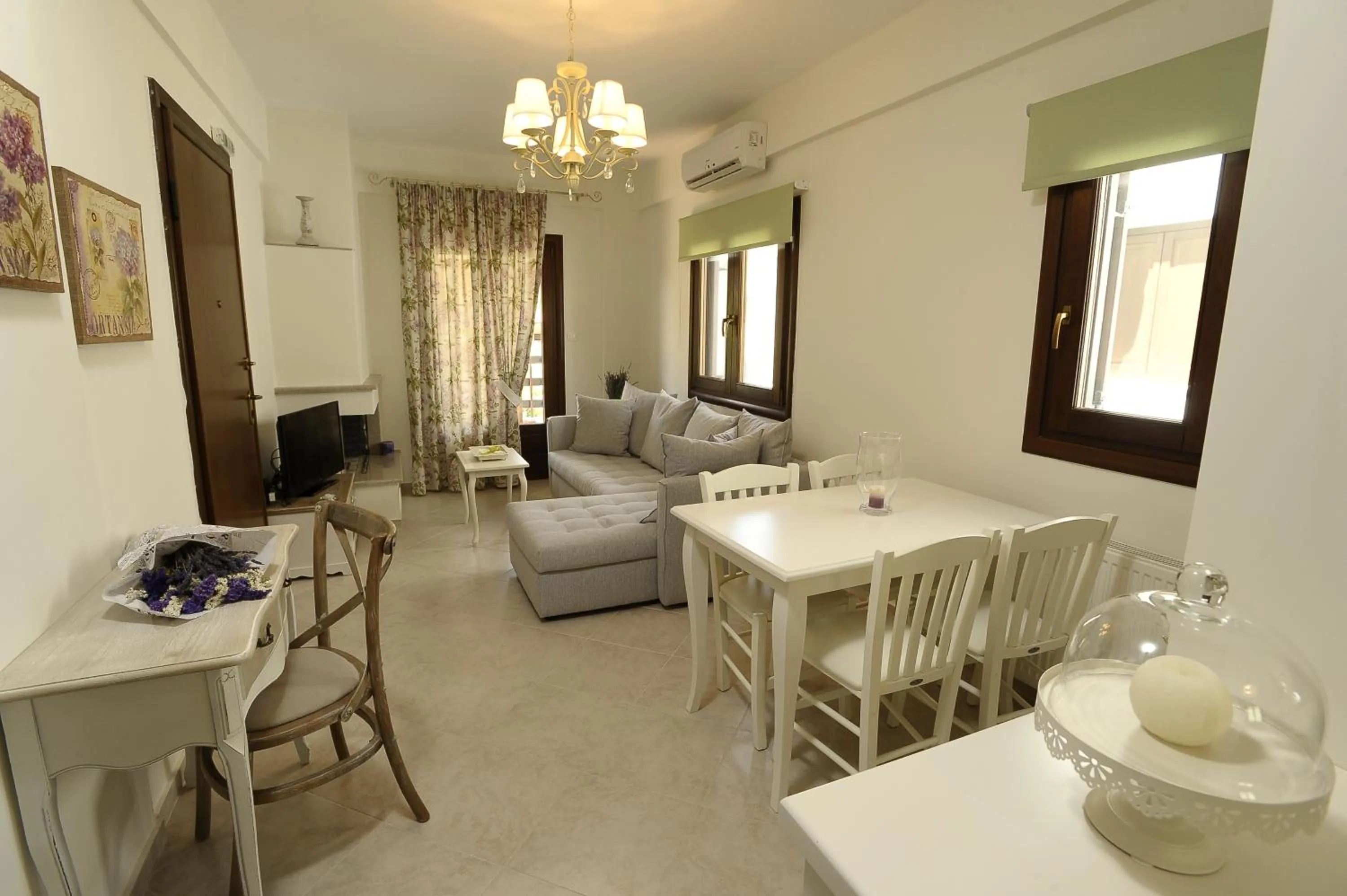 TV and multimedia in Levantes Villas