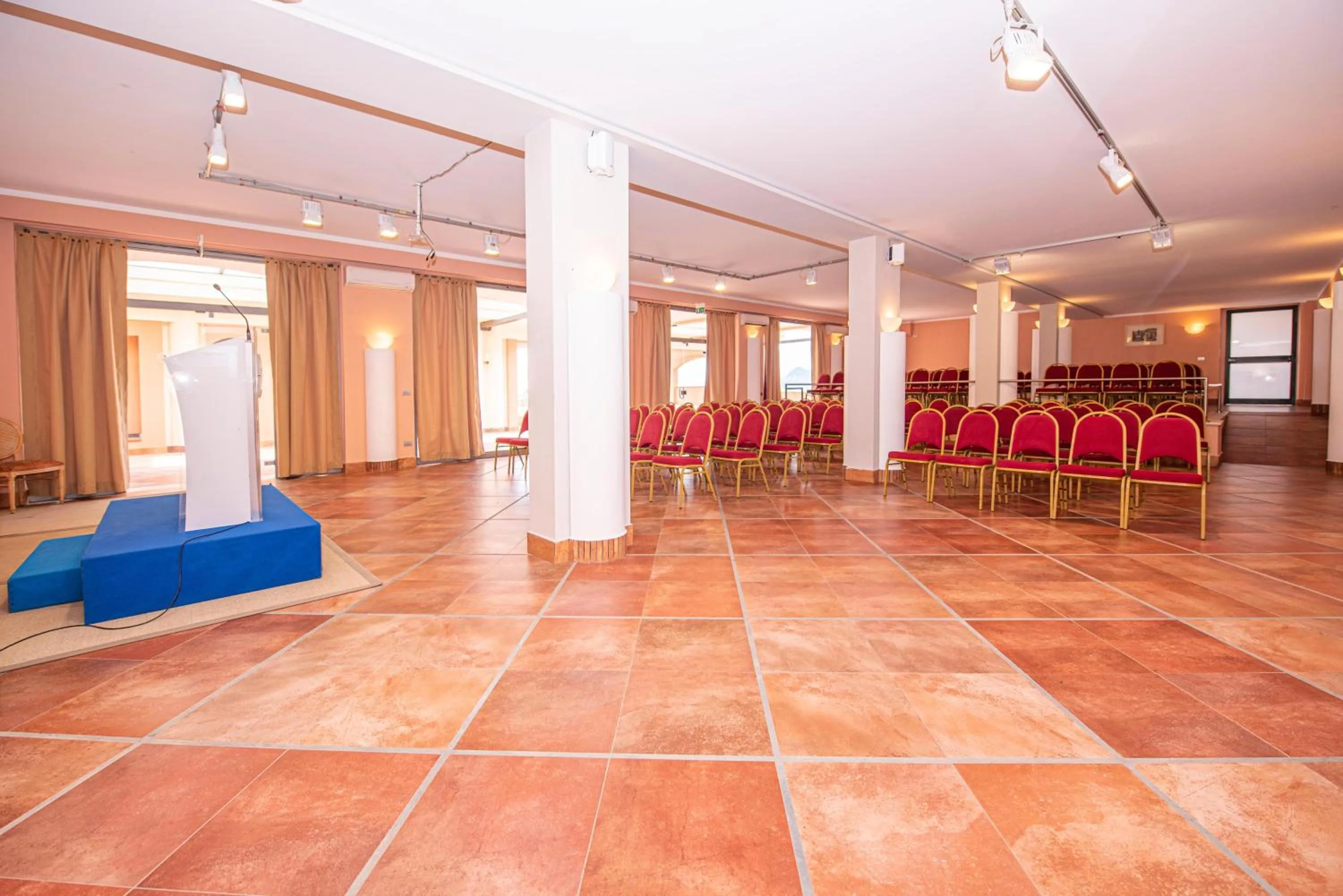 Meeting/conference room in Baia Taormina - CDSHotels