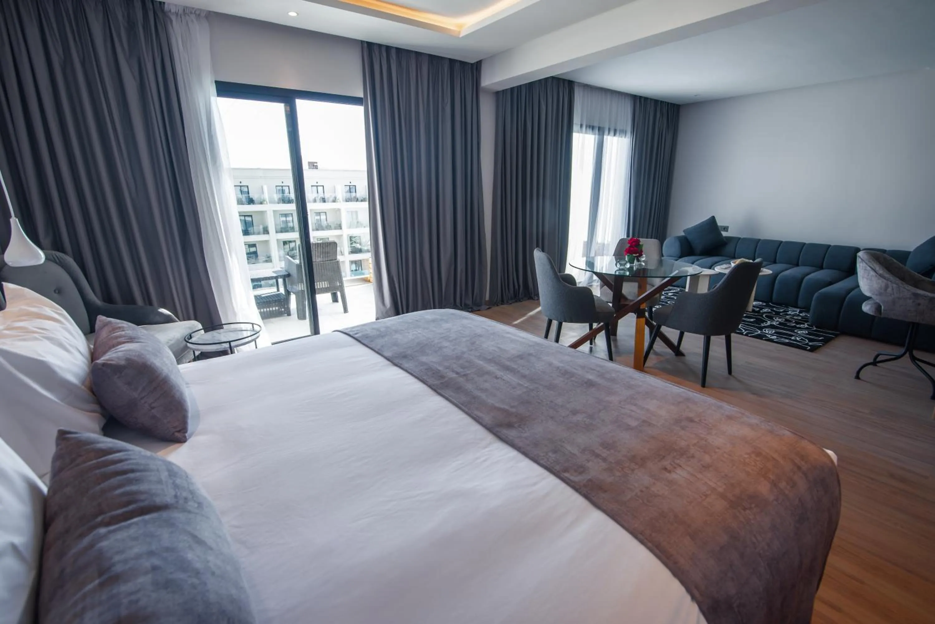 Bed in Dominium Palace