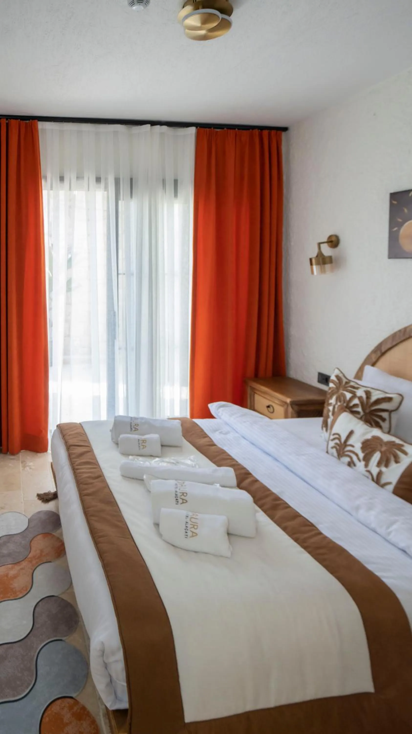 Aura Village Alaçatı