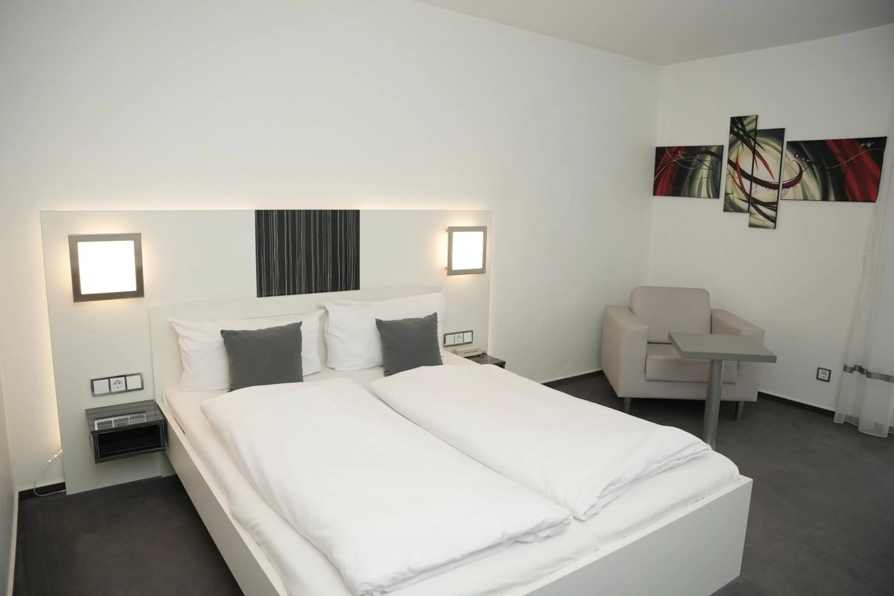 Bed in Weber Hotel Mannheim