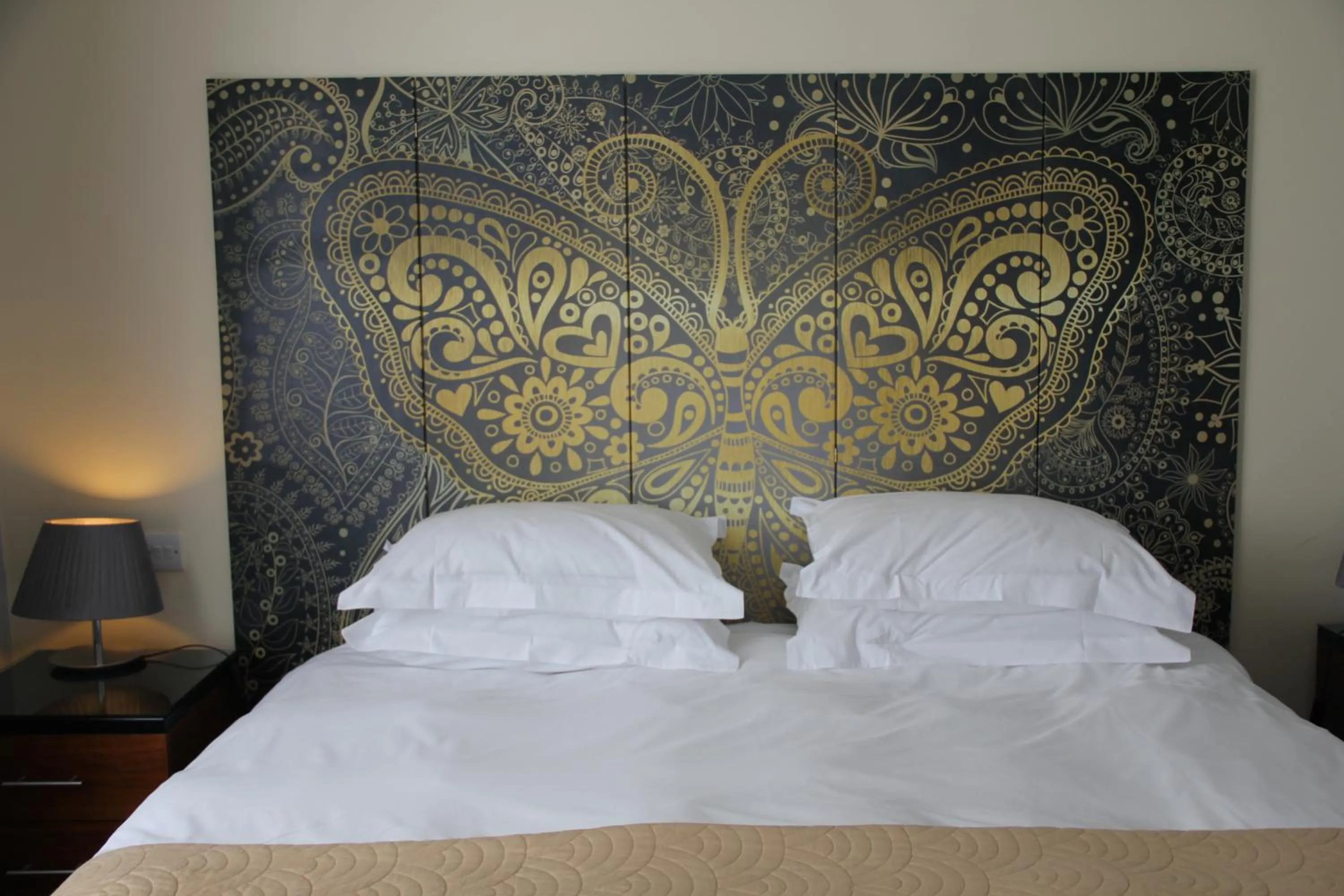 Bedroom, Bed in The Royal Adelaide Hotel