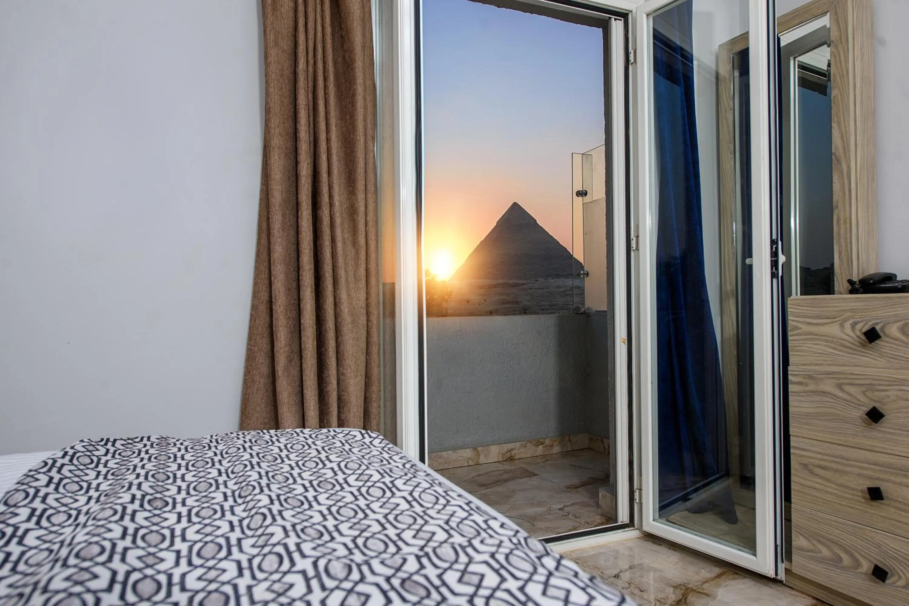 View (from property/room), Bed in Capital Of Pyramids Hotel